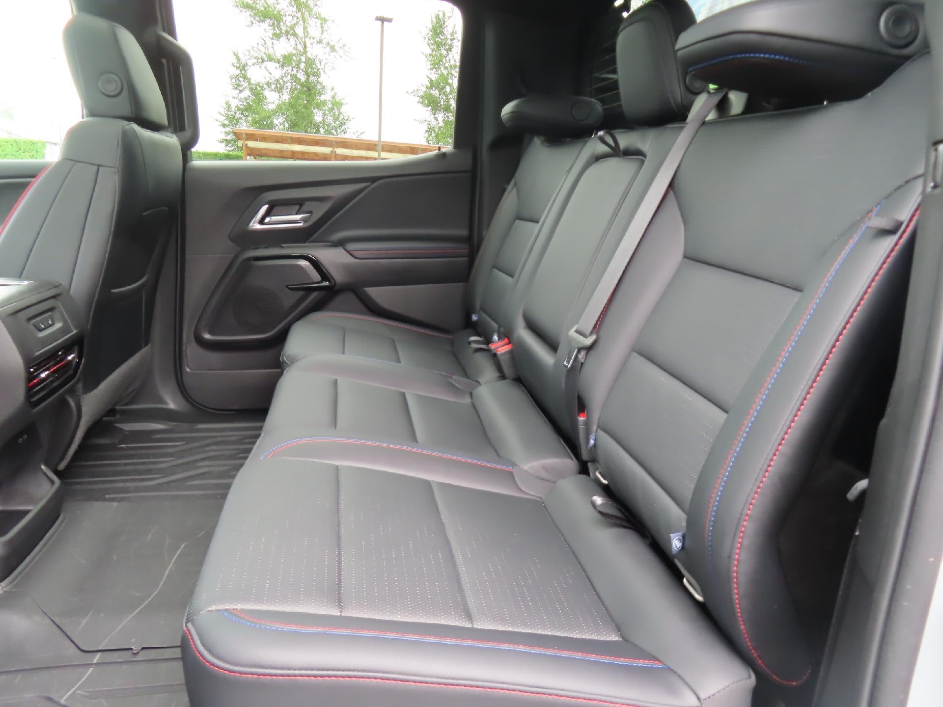 2025 Chevrolet Silverado EV RST