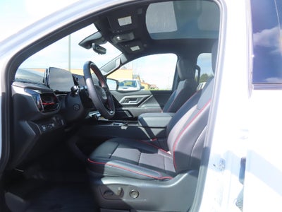 2025 Chevrolet Silverado EV RST