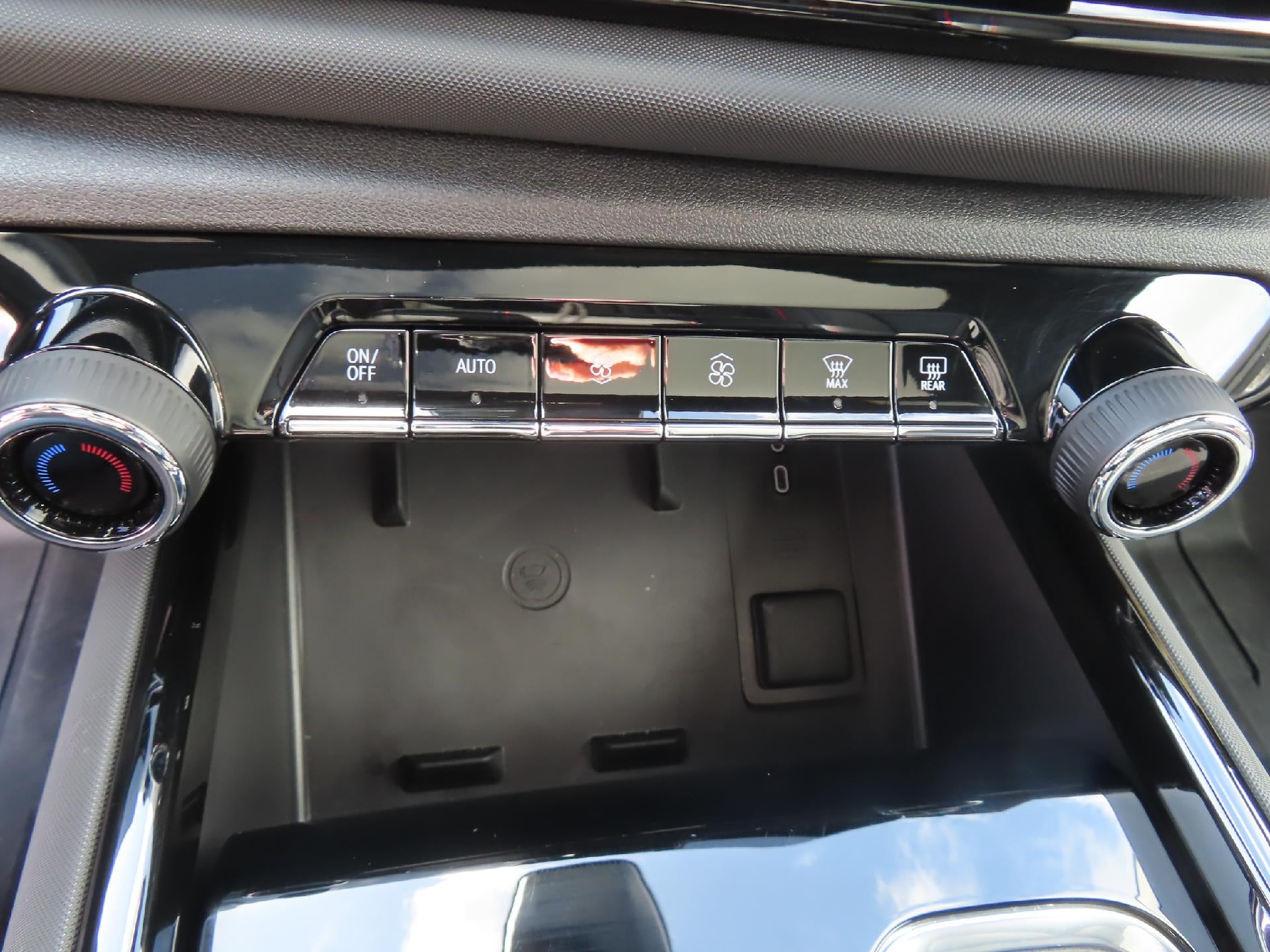 2025 Chevrolet Silverado EV RST