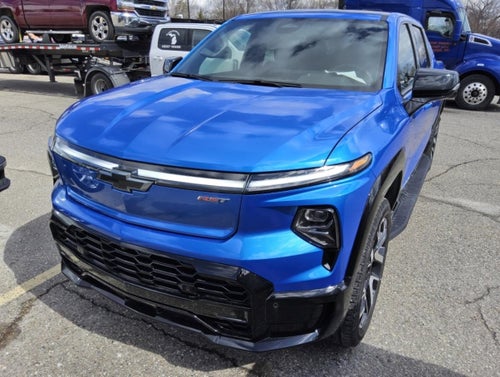 2025 Chevrolet Silverado EV RST