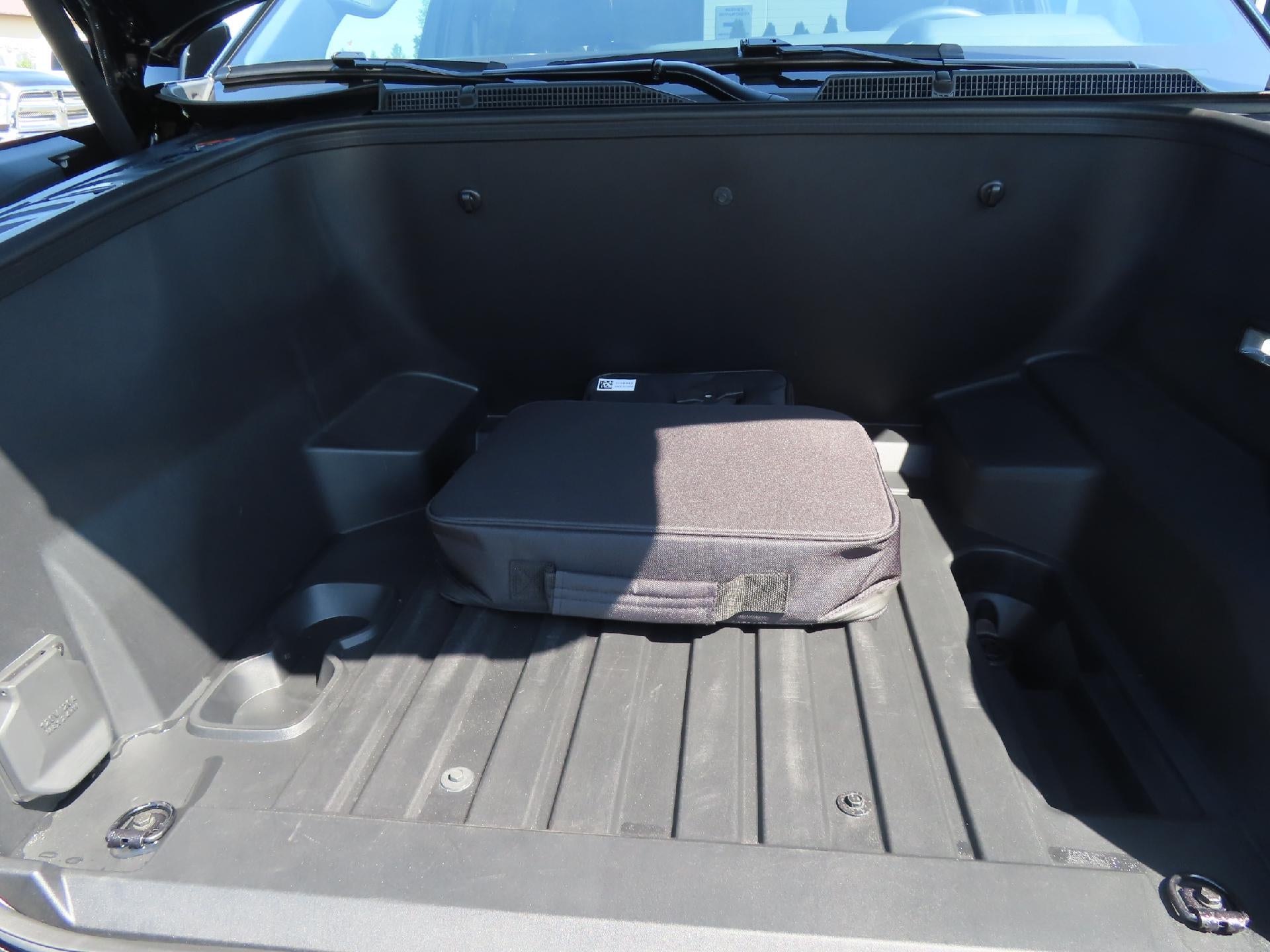 2025 Chevrolet Silverado EV RST