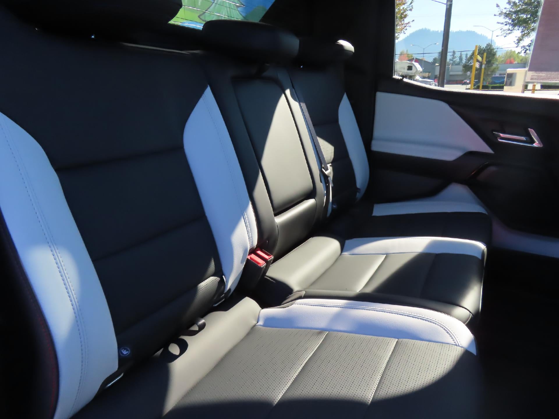 2025 Chevrolet Silverado EV RST