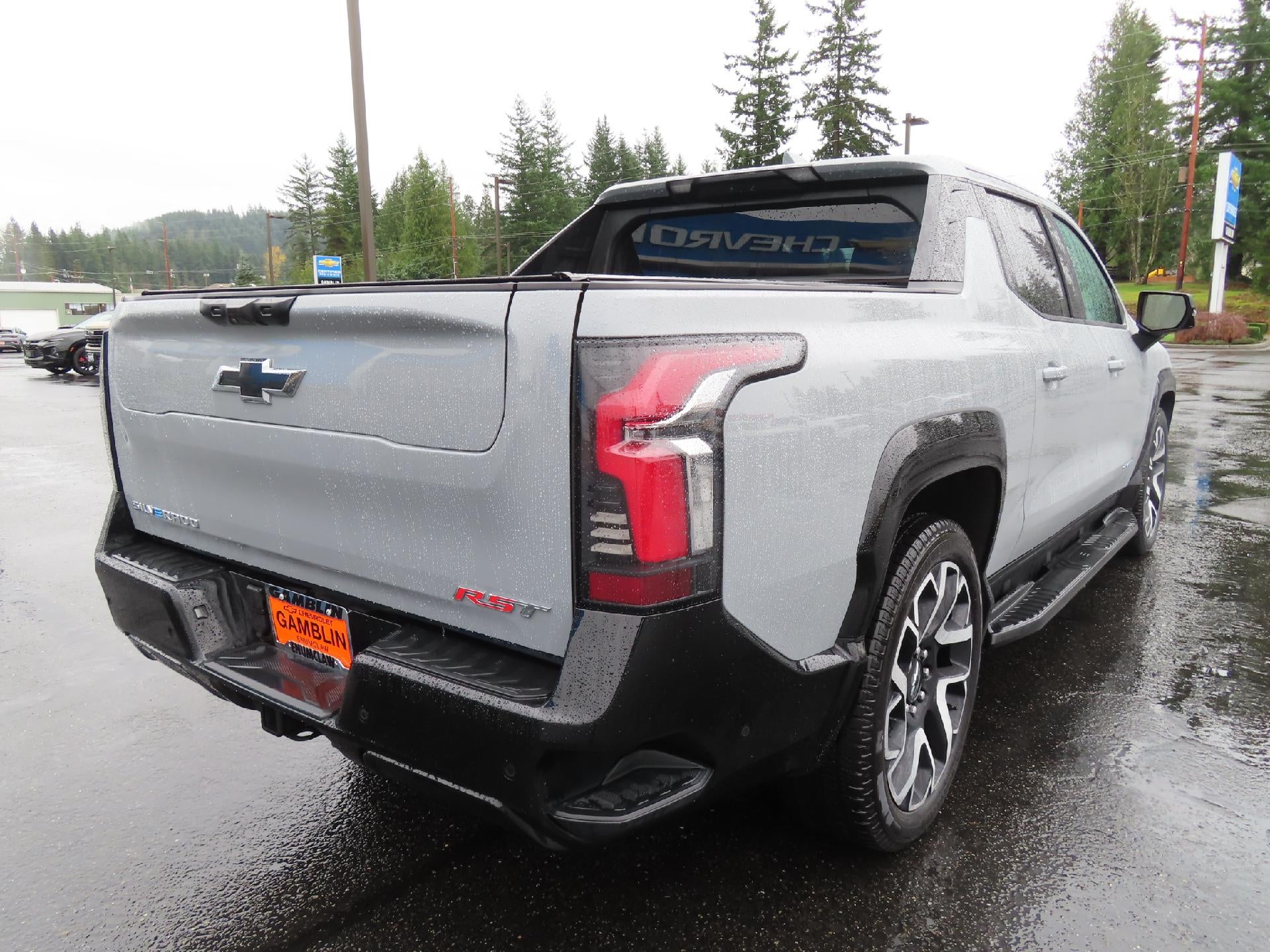 2025 Chevrolet Silverado EV RST