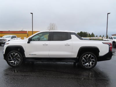 2025 Chevrolet Silverado EV RST