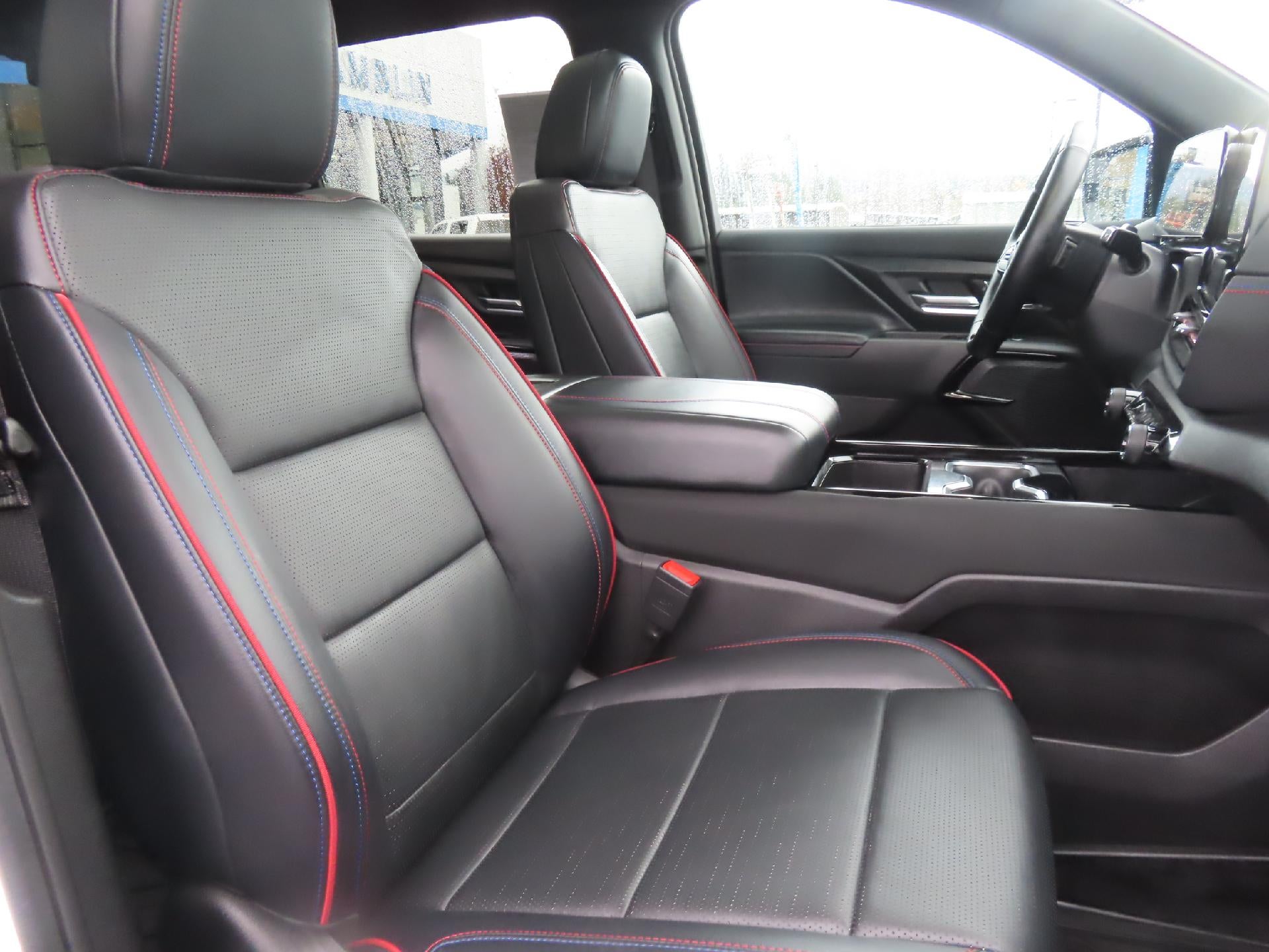 2025 Chevrolet Silverado EV RST