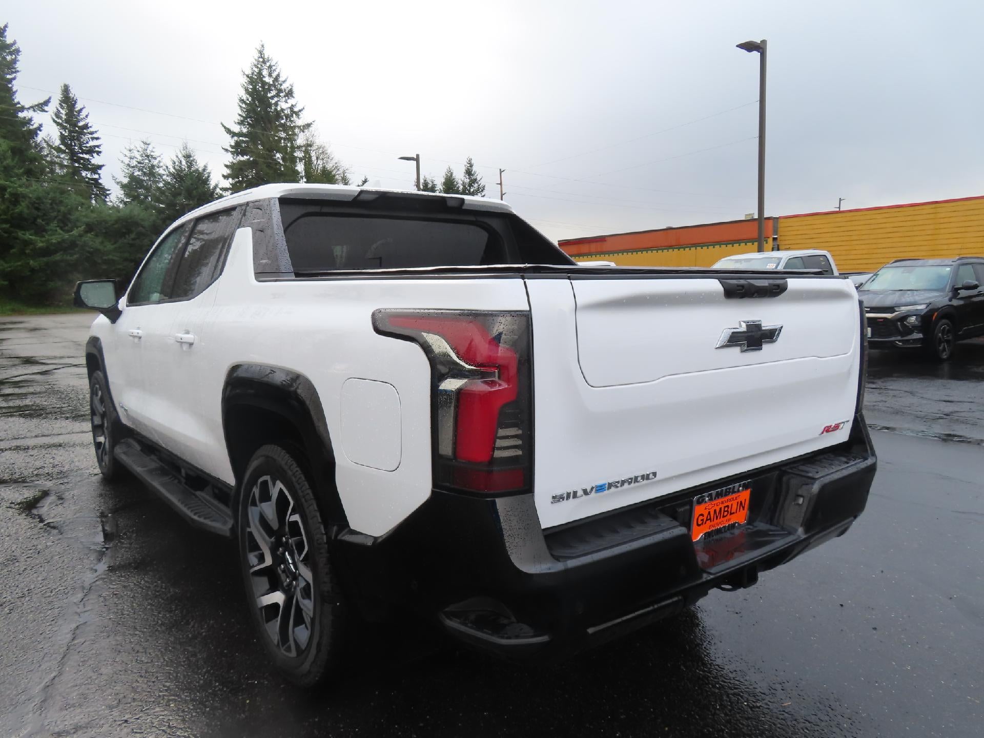 2025 Chevrolet Silverado EV RST