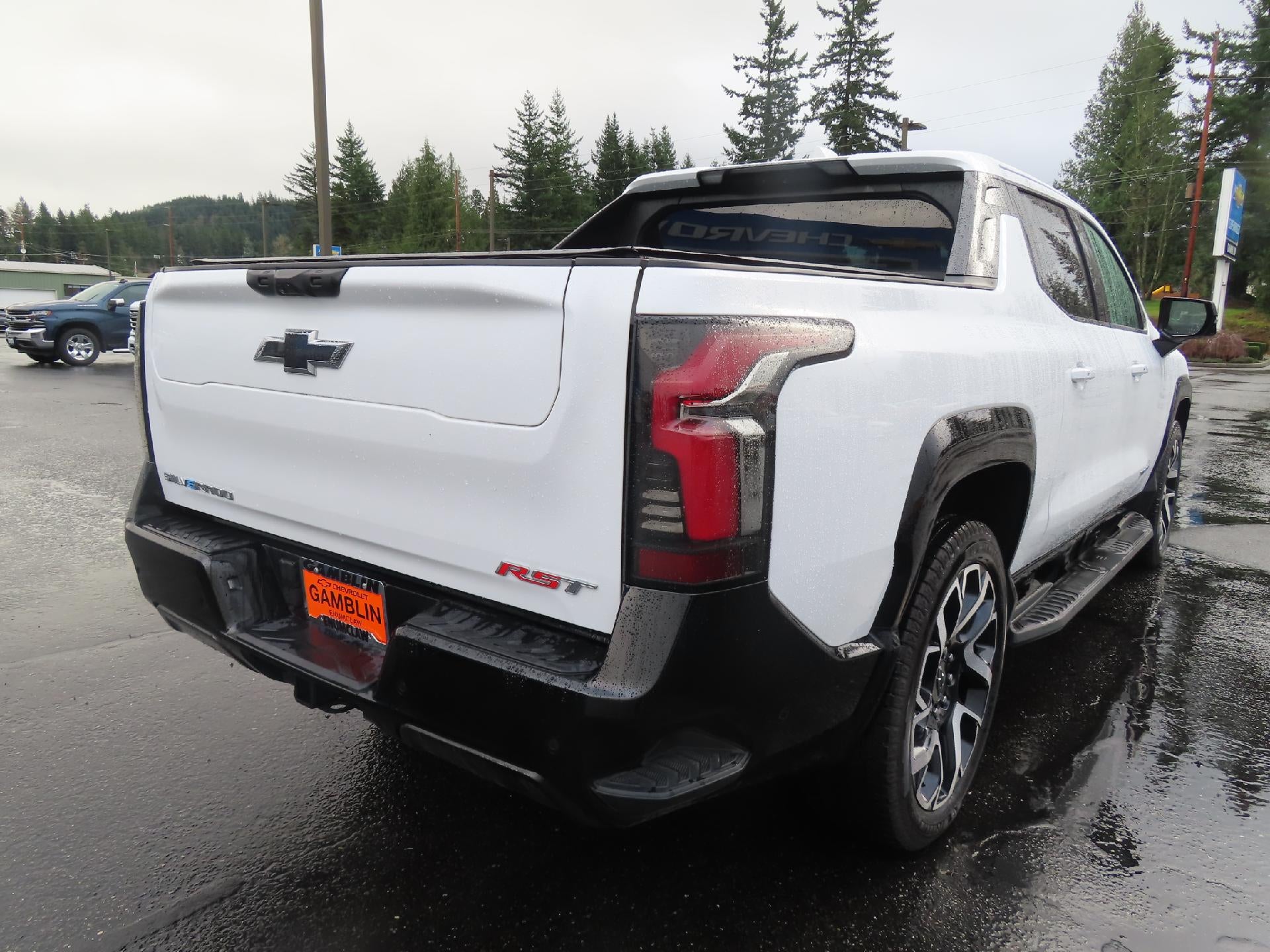 2025 Chevrolet Silverado EV RST