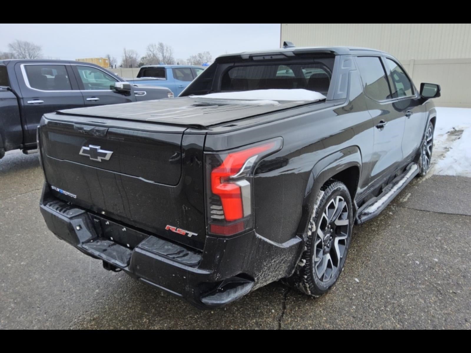 2024 Chevrolet Silverado EV RST