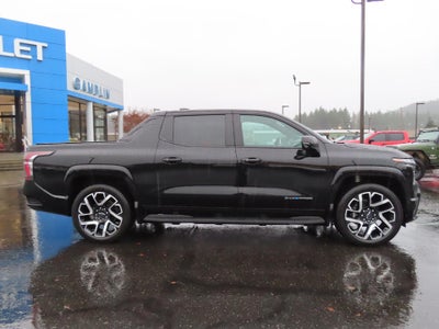 2024 Chevrolet Silverado EV RST