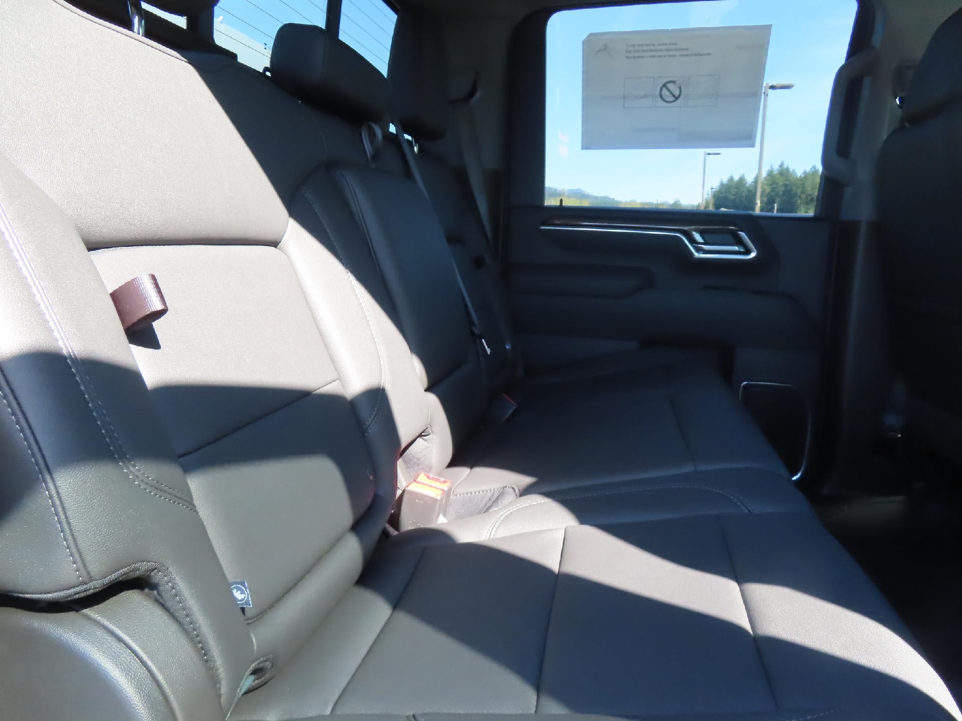 2026 Chevrolet Silverado 3500 HD CC STD BED LT 4WD