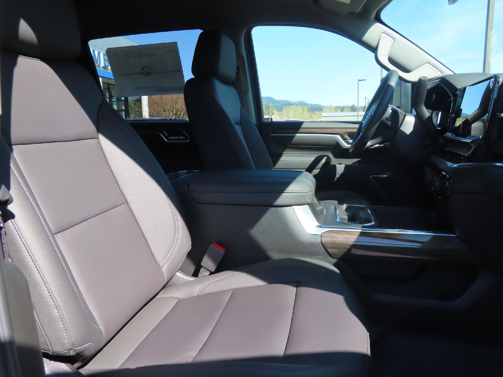 2026 Chevrolet Silverado 3500 HD CC STD BED LT 4WD