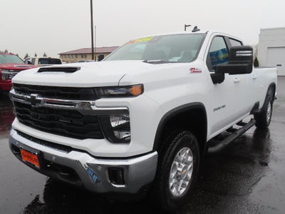 2026 Chevrolet Silverado 3500 HD CC LB 3500 SRW LT 4WD