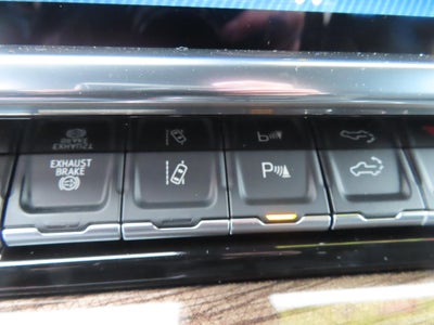 2026 Chevrolet Silverado 3500 HD CC LB 3500 SRW LT 4WD