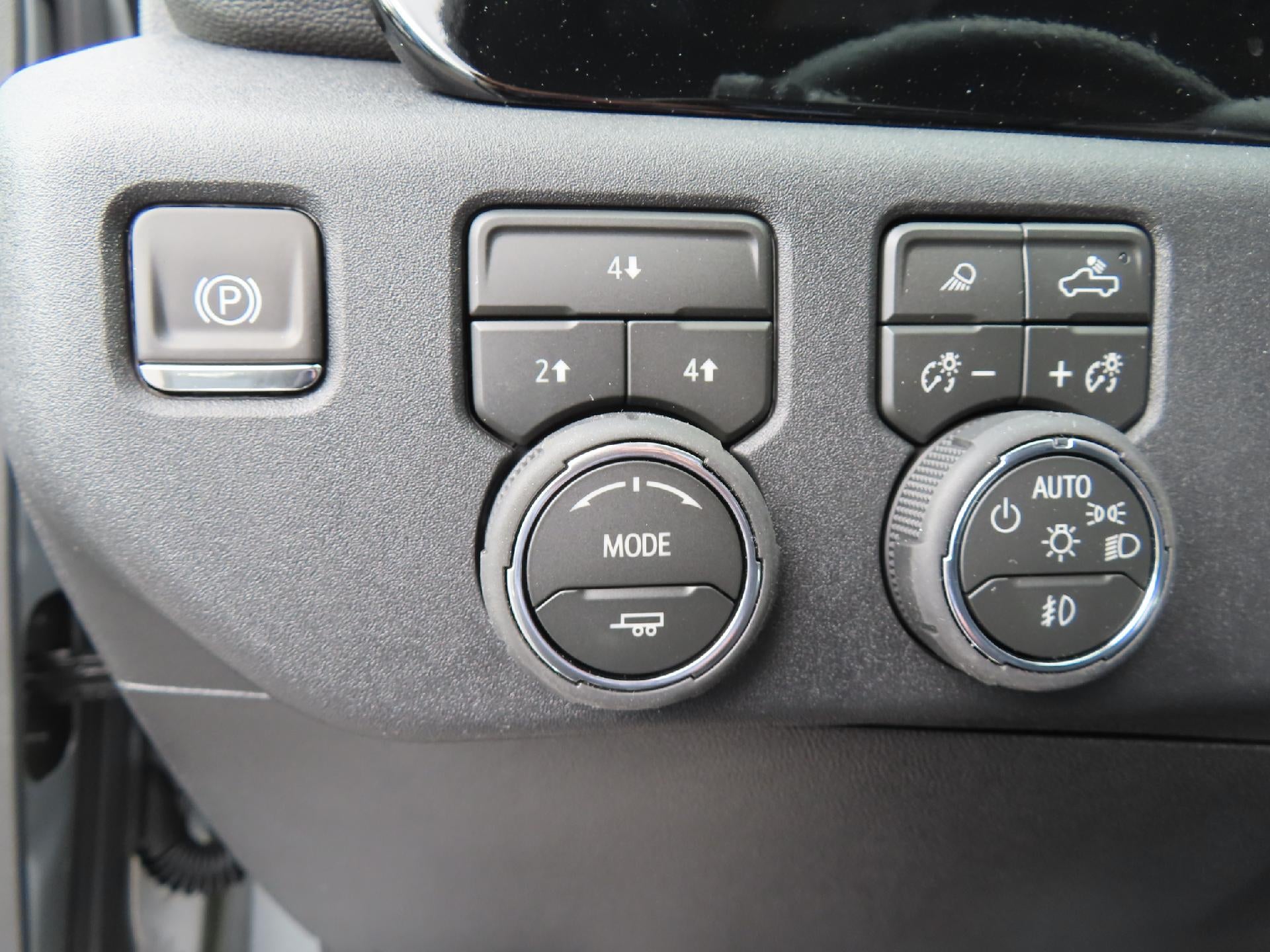 2026 Chevrolet Silverado 3500 HD CC LB 3500 SRW LT 4WD