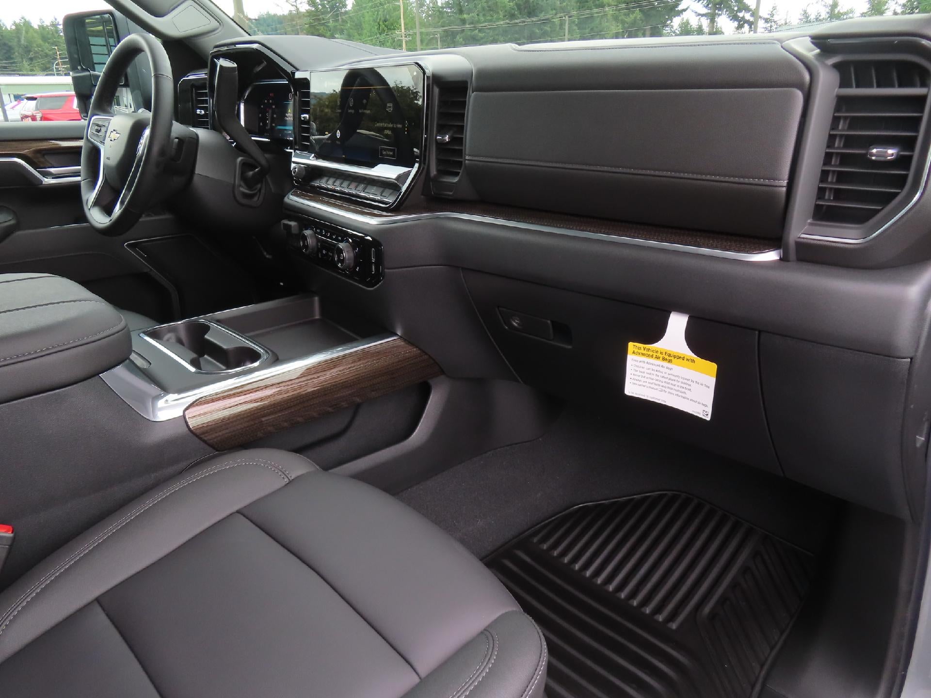 2026 Chevrolet Silverado 3500 HD CC LB 3500 SRW LT 4WD