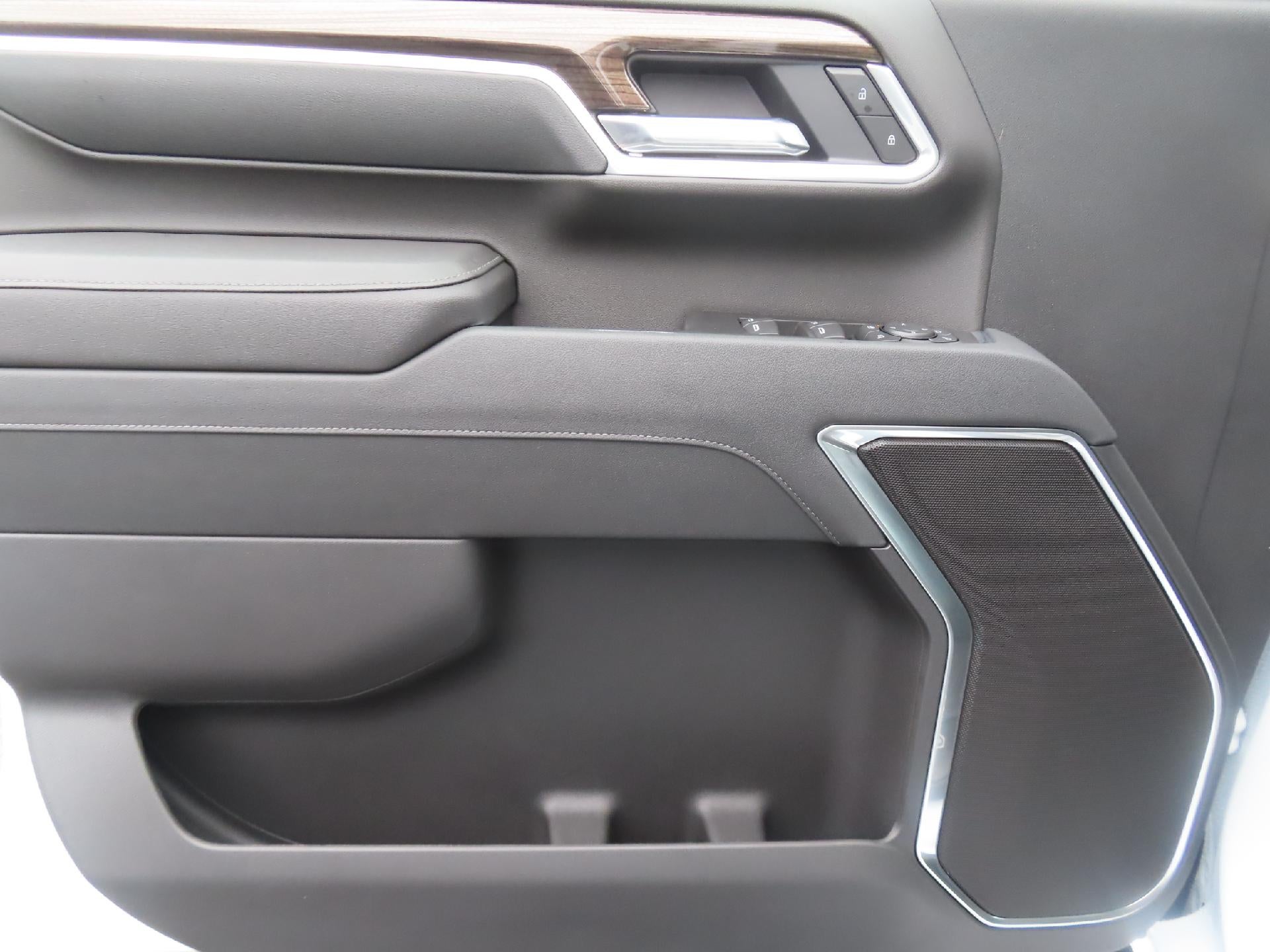 2026 Chevrolet Silverado 3500 HD CC LONG BED LT 4WD