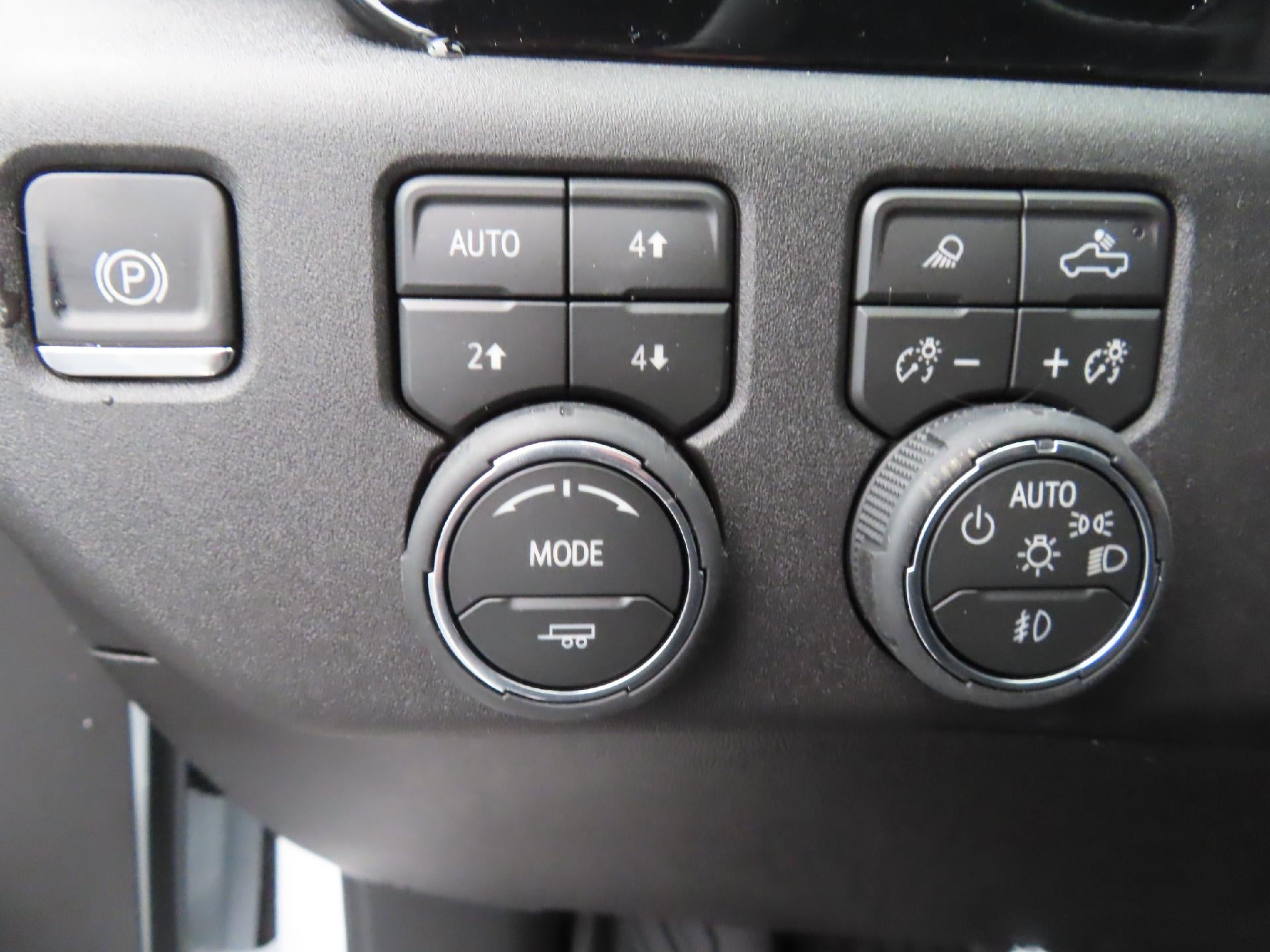 2026 Chevrolet Silverado 3500 HD CC LONG BED LT 4WD