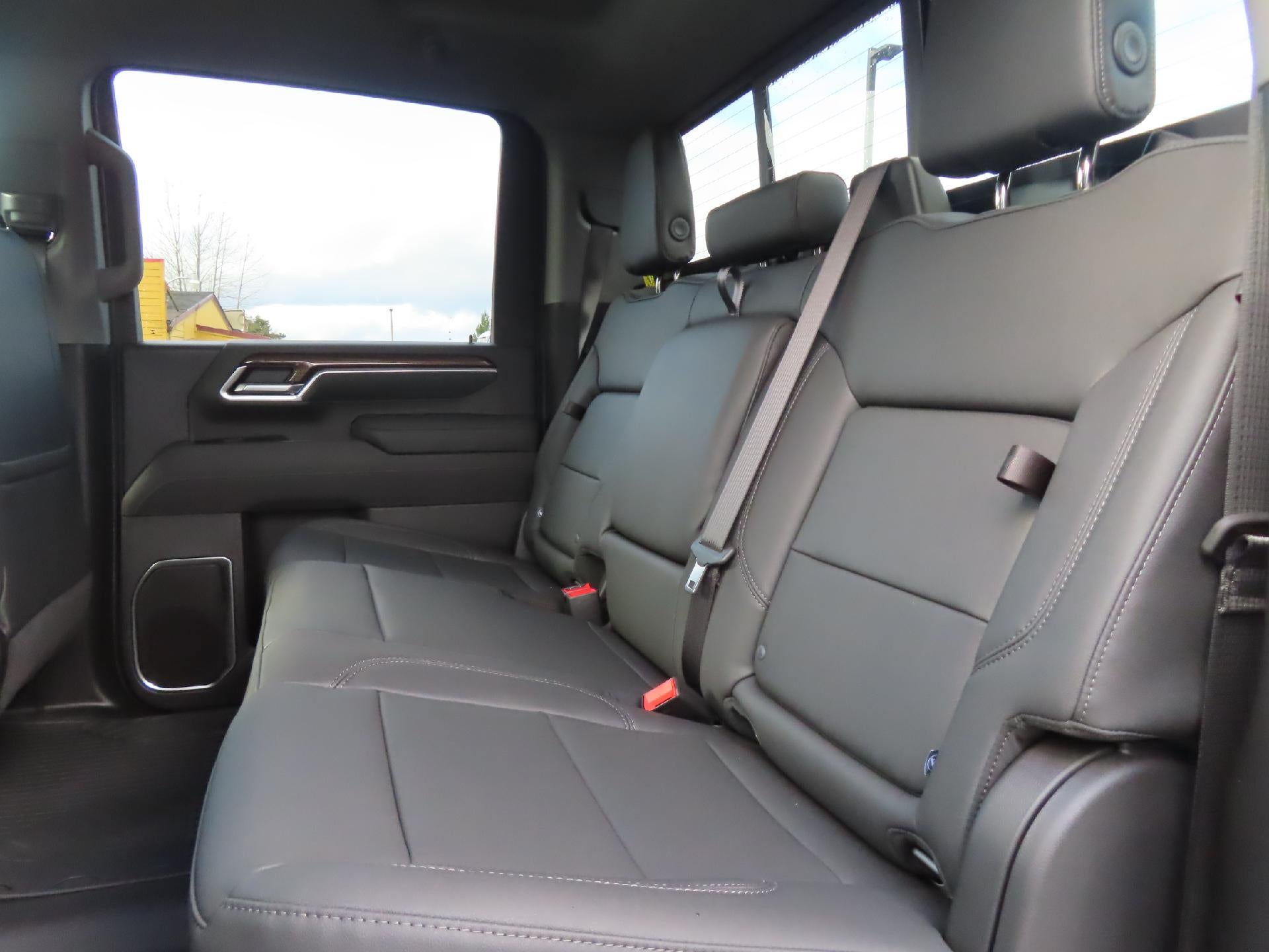 2026 Chevrolet Silverado 3500 HD CC LONG BED LT 4WD
