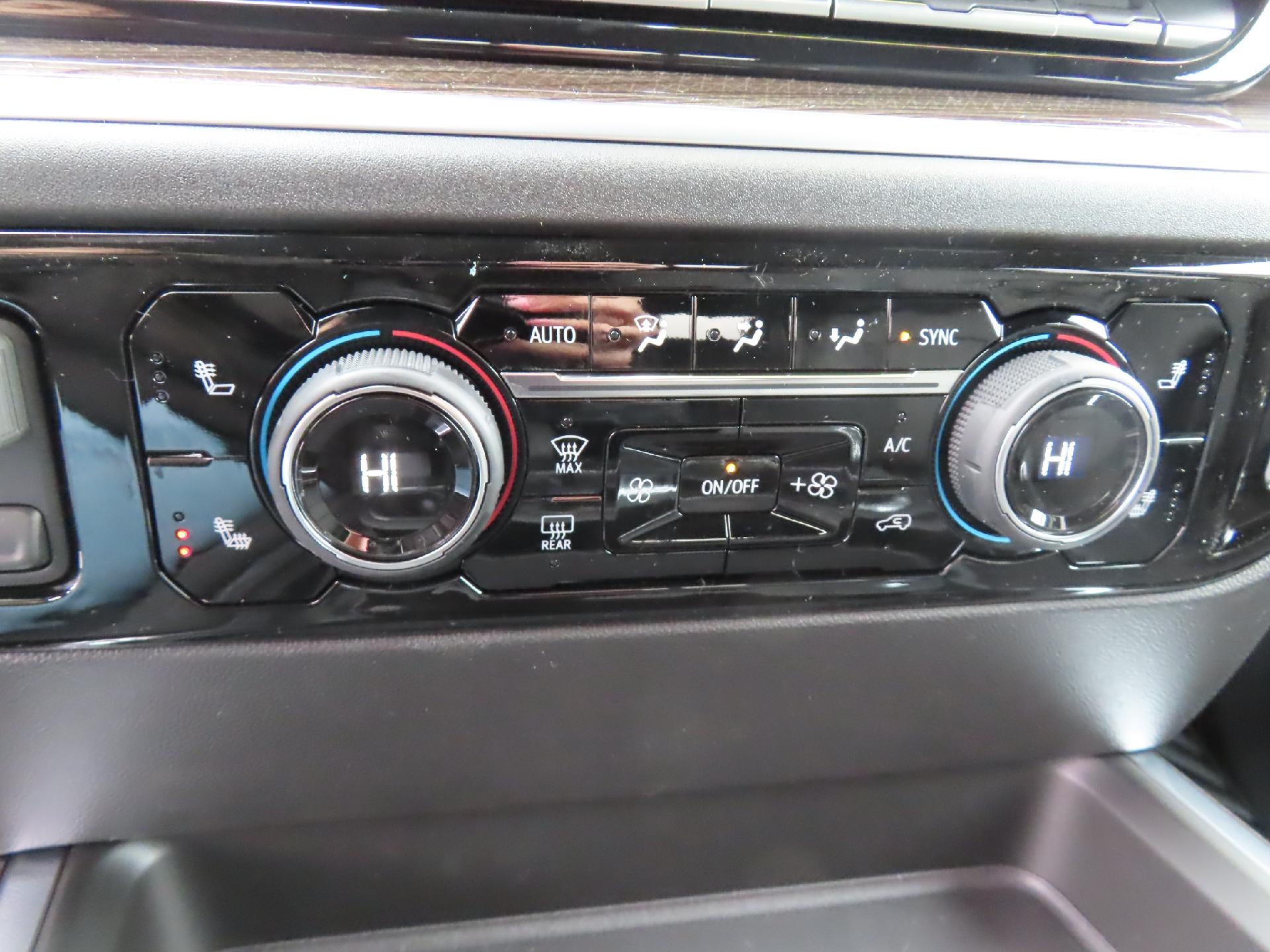 2026 Chevrolet Silverado 3500 HD CC LOND BED LT 4WD