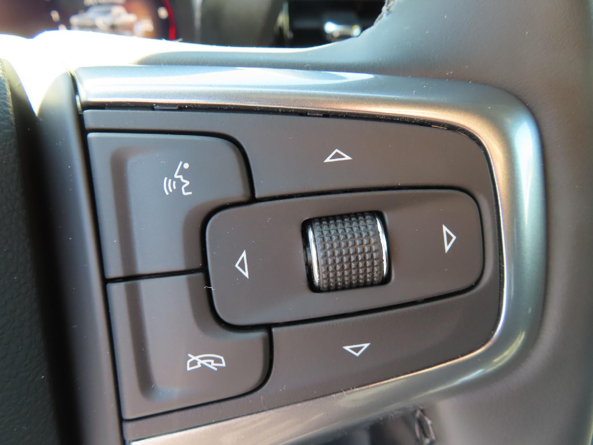2026 Chevrolet Silverado 3500 HD CC LB LTZ DRW 4WD