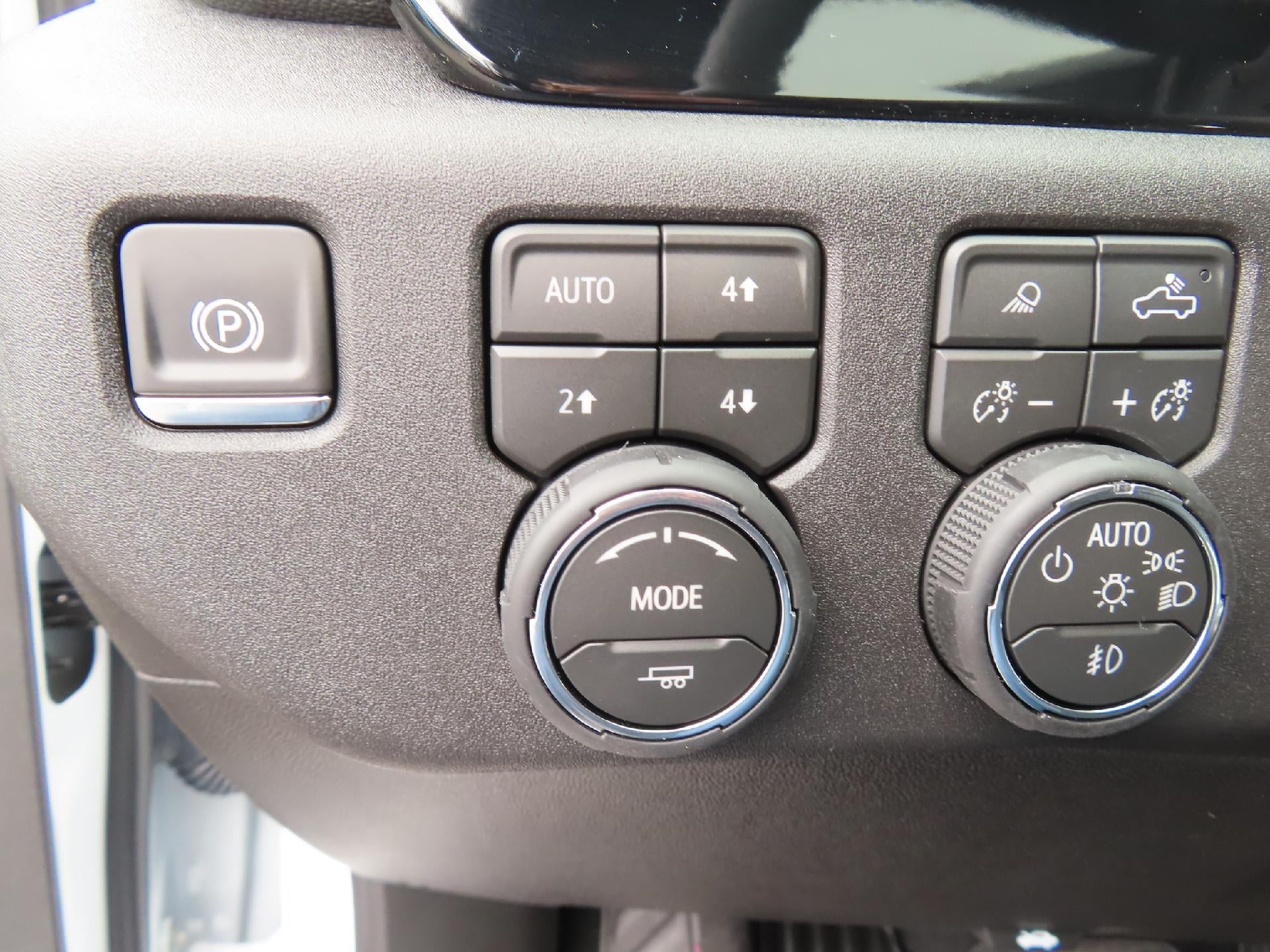 2026 Chevrolet Silverado 3500 HD CC LB LTZ 4WD
