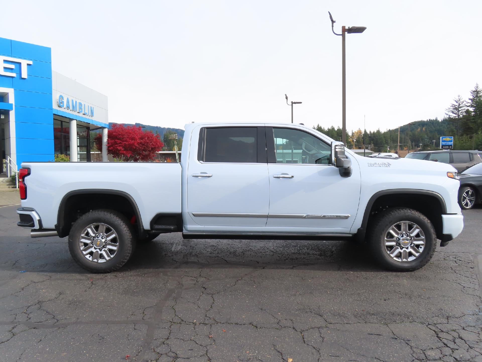 2026 Chevrolet Silverado 3500 HD CC STD BED 3500 HIGH COUNTRY 4WD