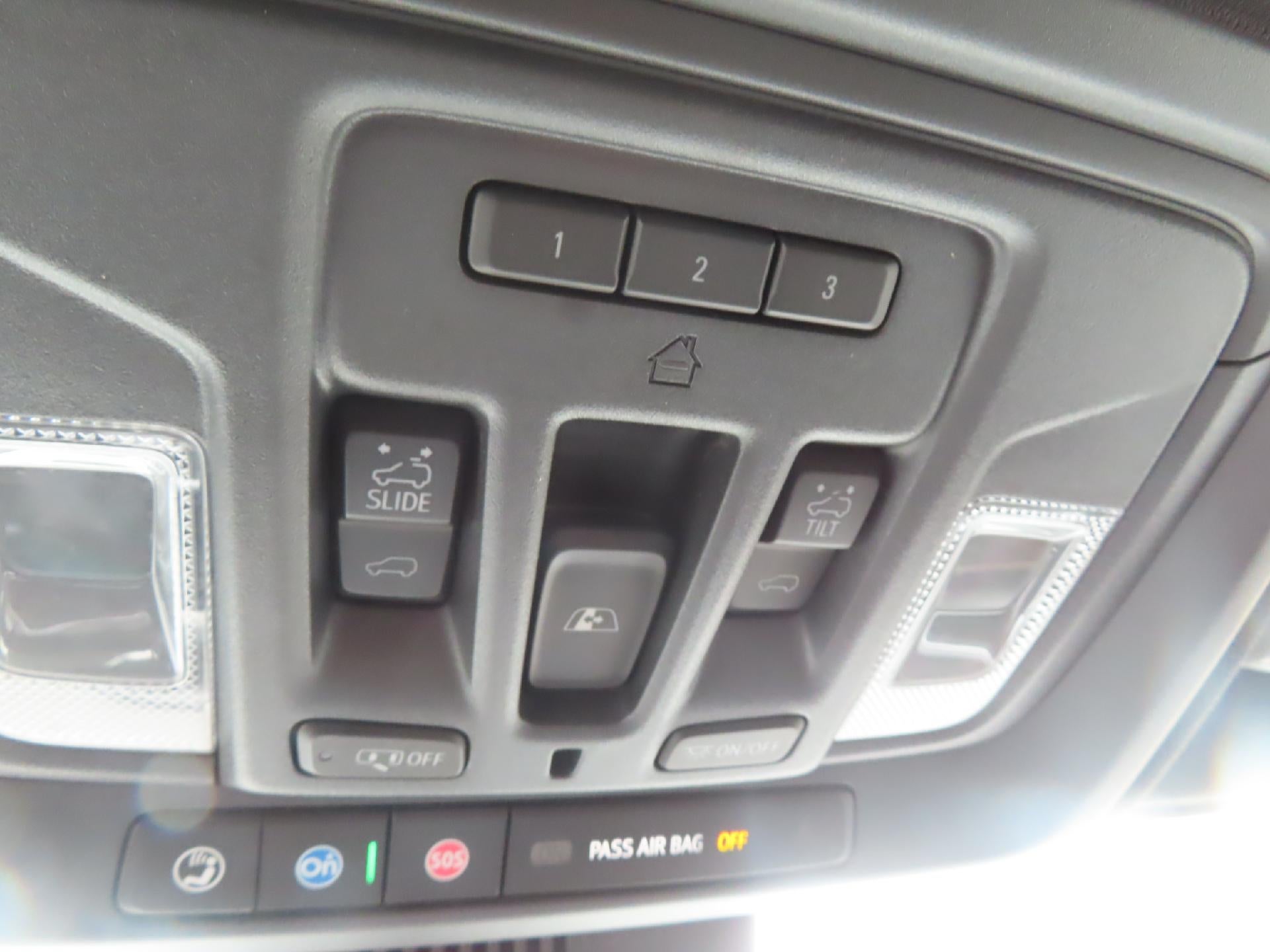 2025 Chevrolet Silverado 3500 HD High Country