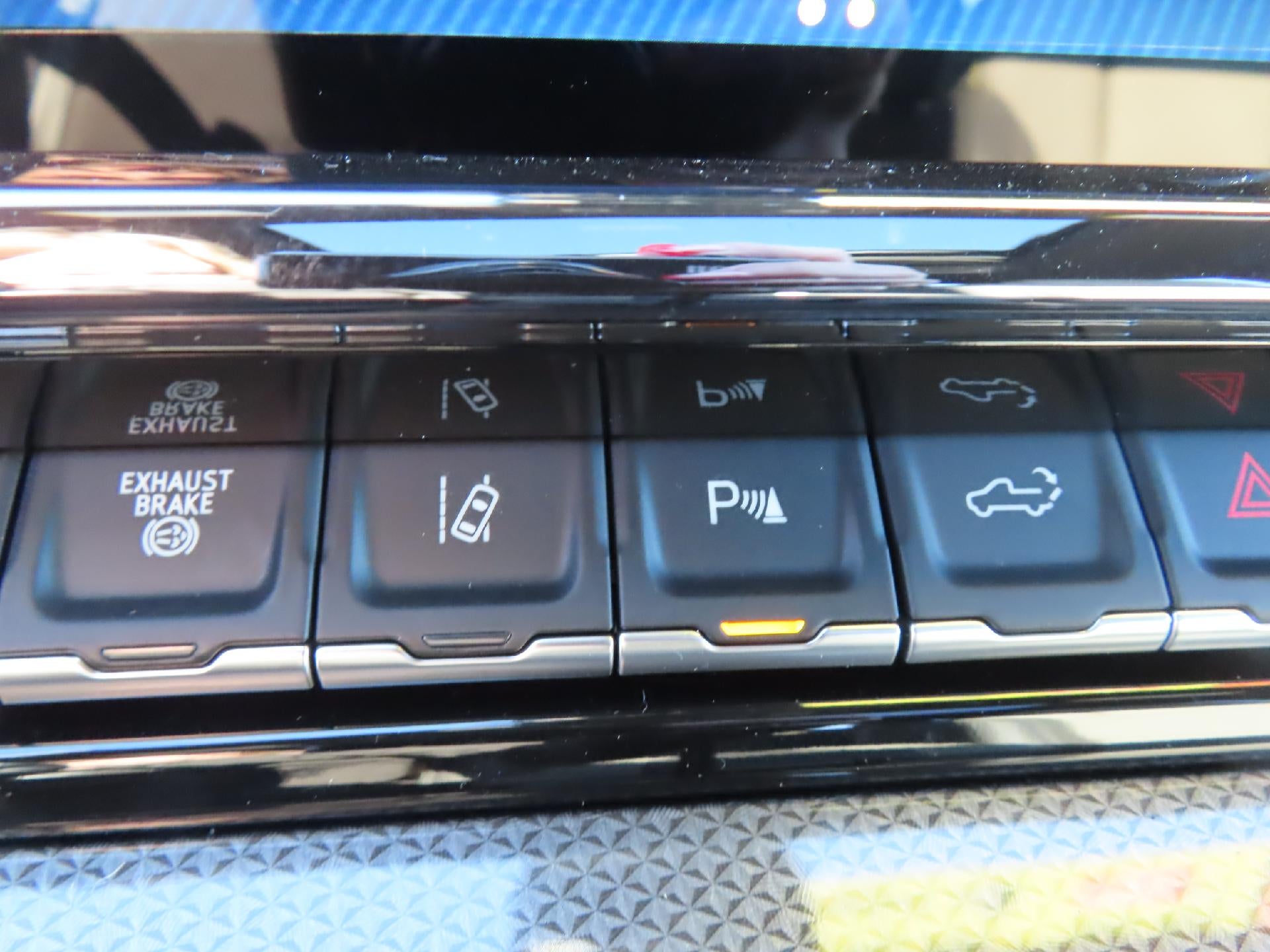 2026 Chevrolet Silverado 2500 HD CC STD BED ZR2 4WD