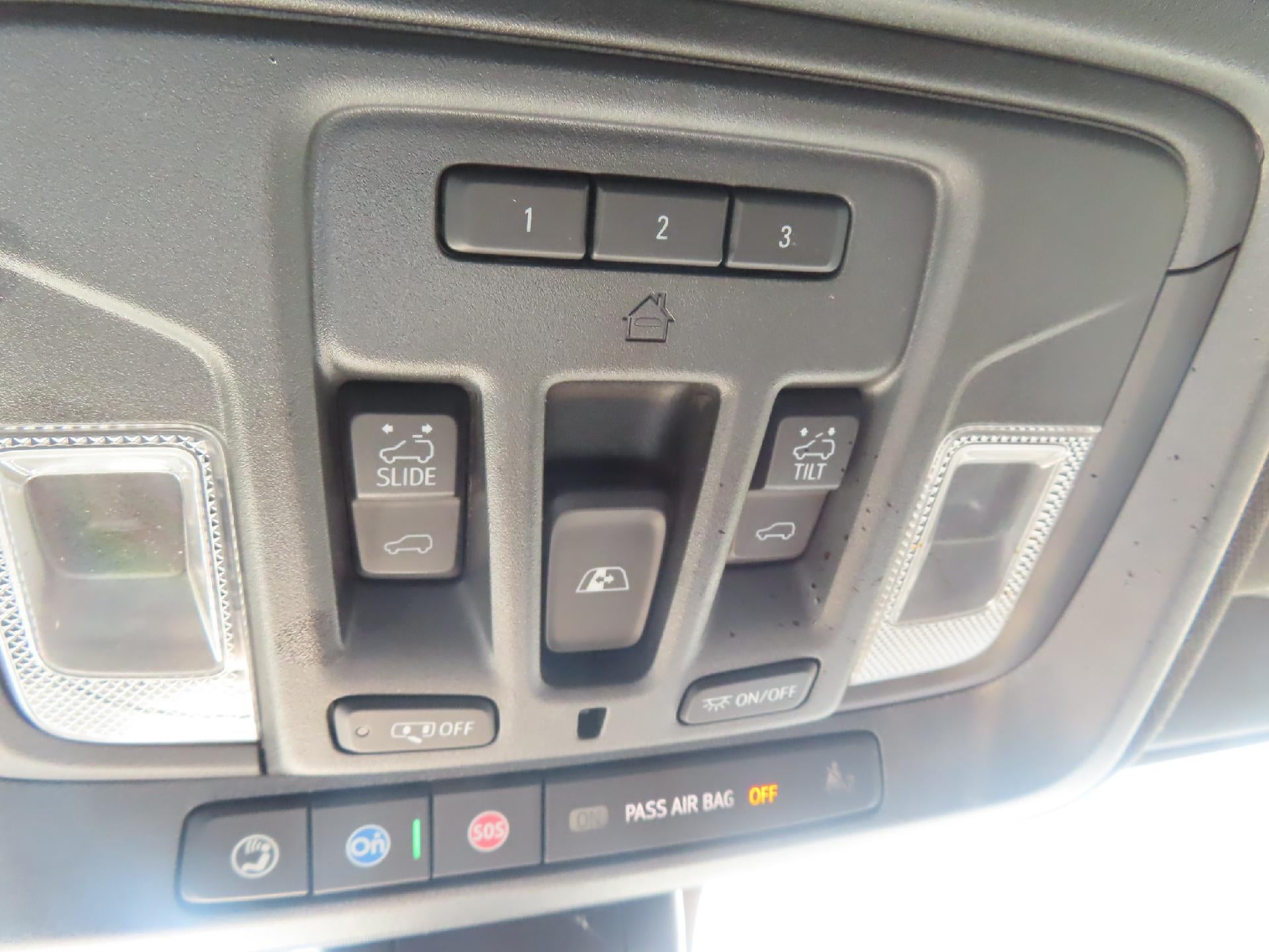 2022 Chevrolet Silverado 3500 HD High Country