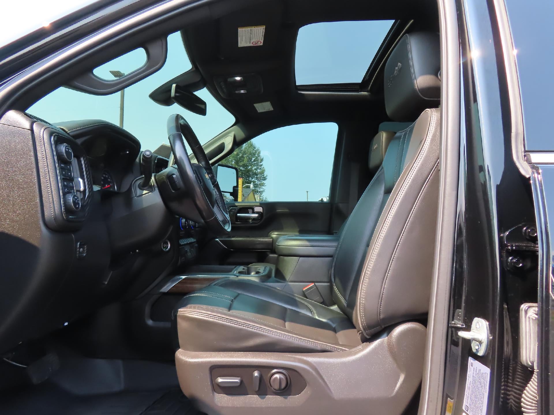 2022 Chevrolet Silverado 3500 HD High Country