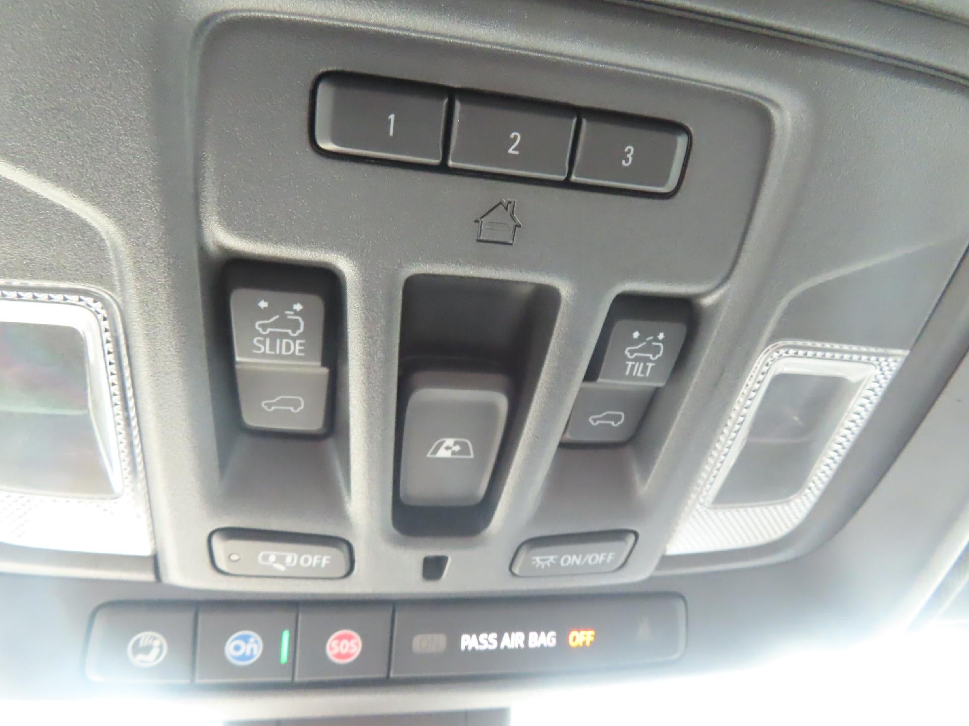 2022 Chevrolet Silverado 3500 HD High Country