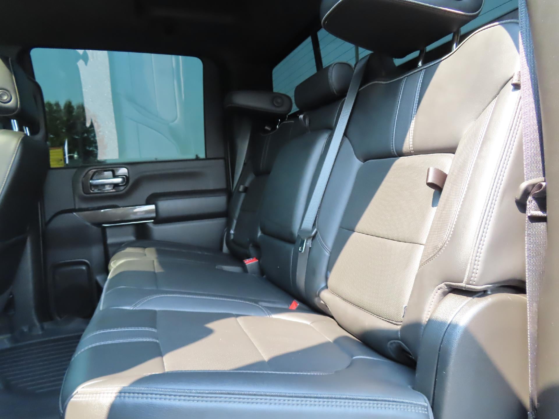 2022 Chevrolet Silverado 3500 HD High Country
