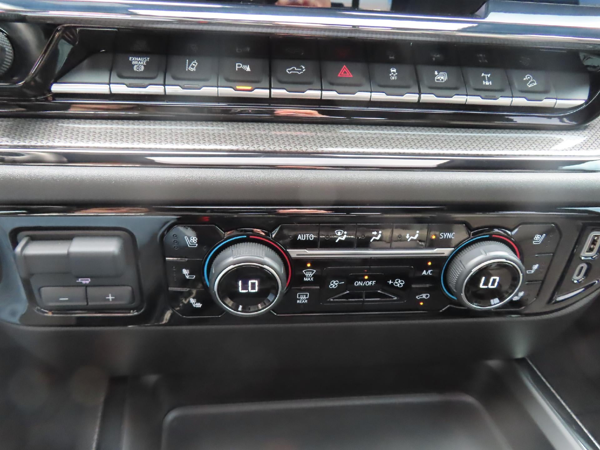 2024 Chevrolet Silverado 2500 HD ZR2