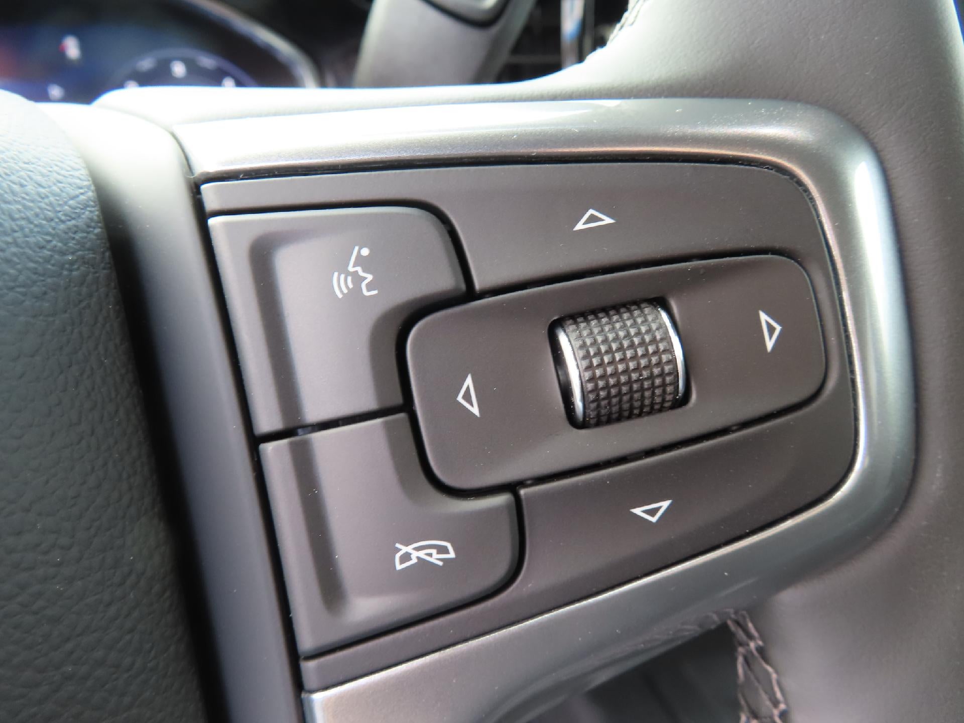 2026 Chevrolet Silverado 1500 CC SHORT BED 1500 LT 4WD