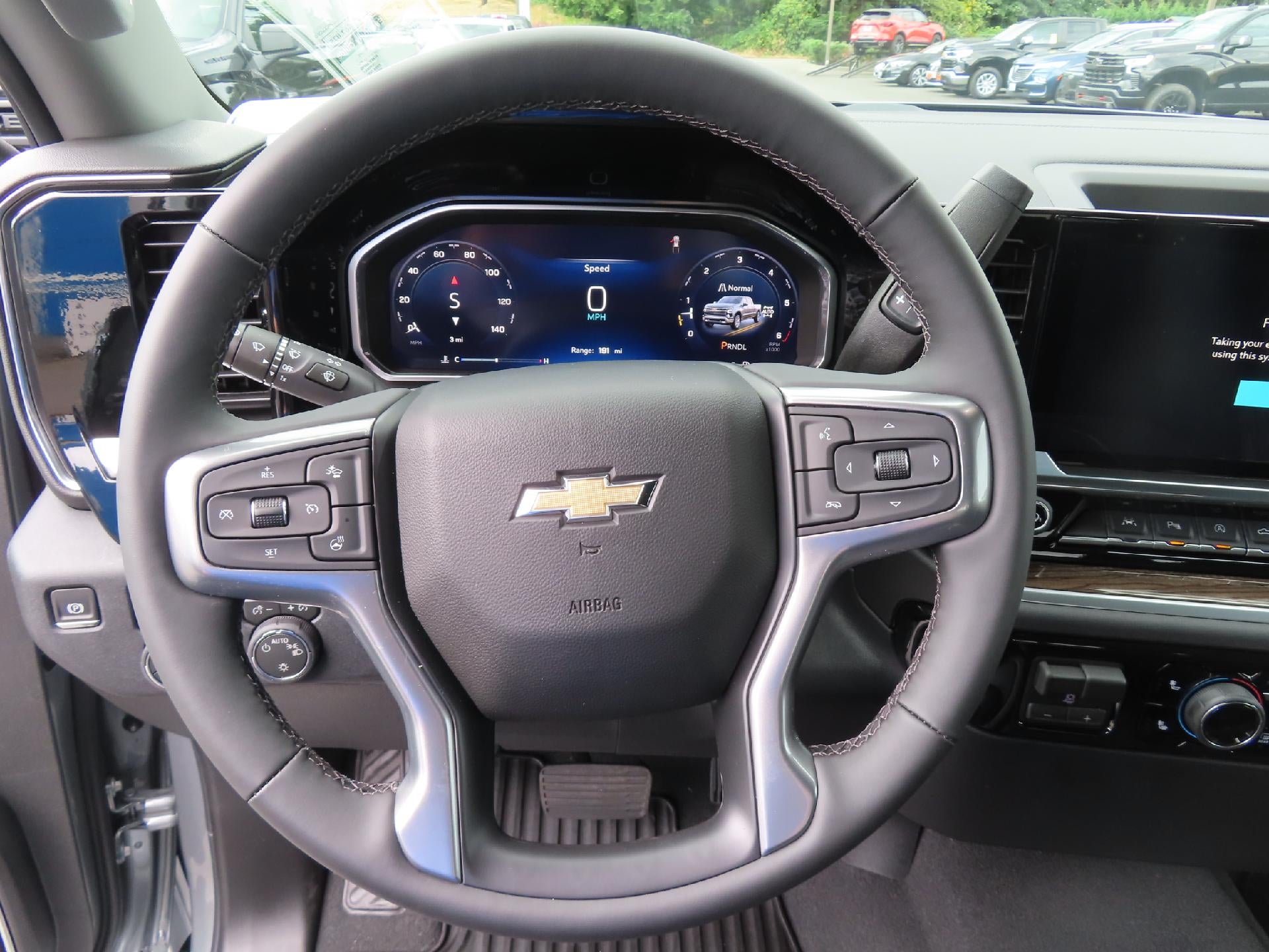 2026 Chevrolet Silverado 1500 CC SB 1500 LT 4WD