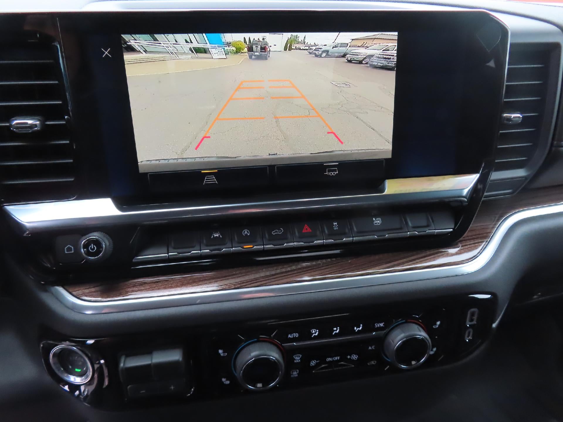 2026 Chevrolet Silverado 1500 CC SB RST 4WD