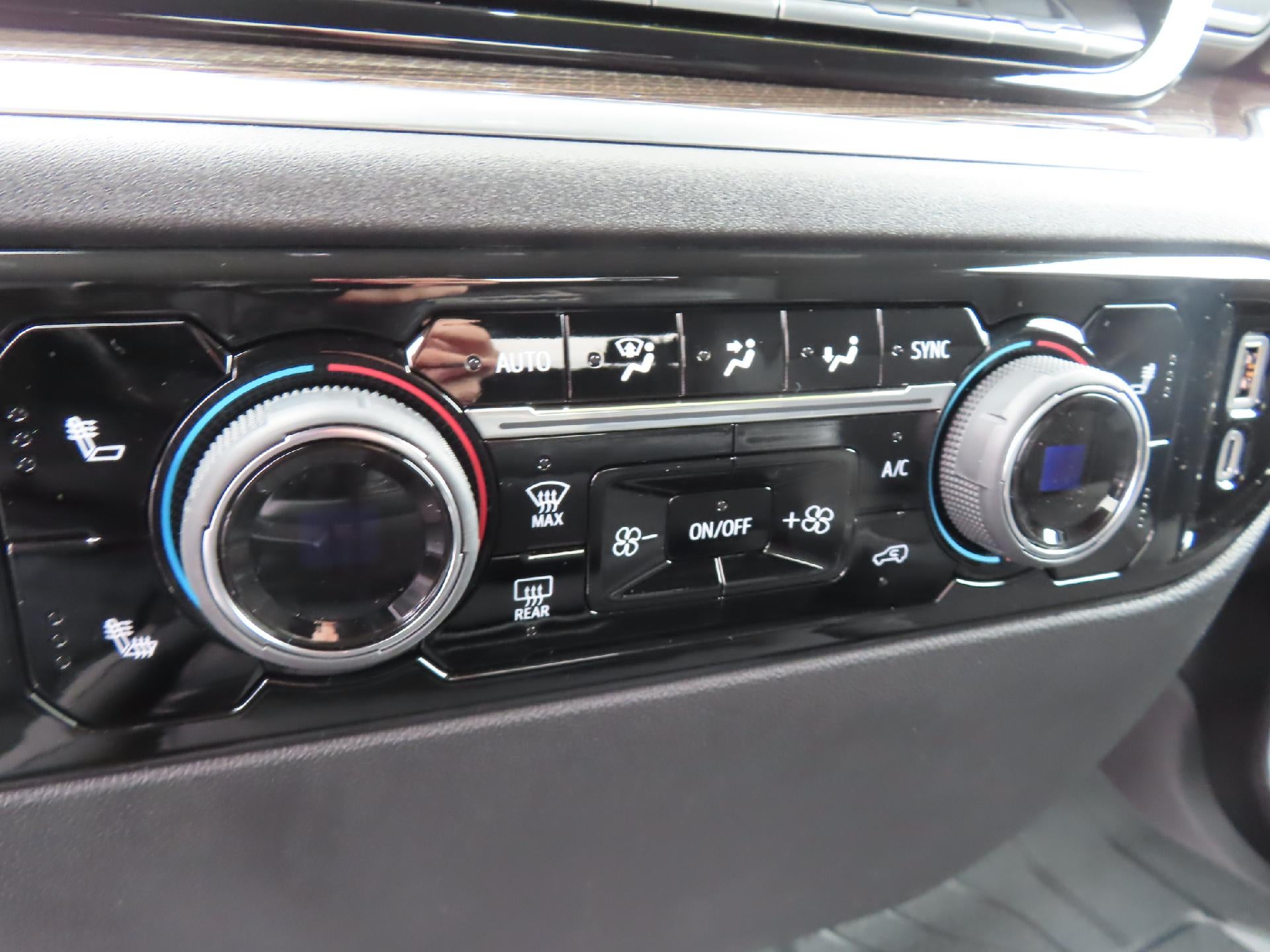 2026 Chevrolet Silverado 1500 CC SB RST 4WD