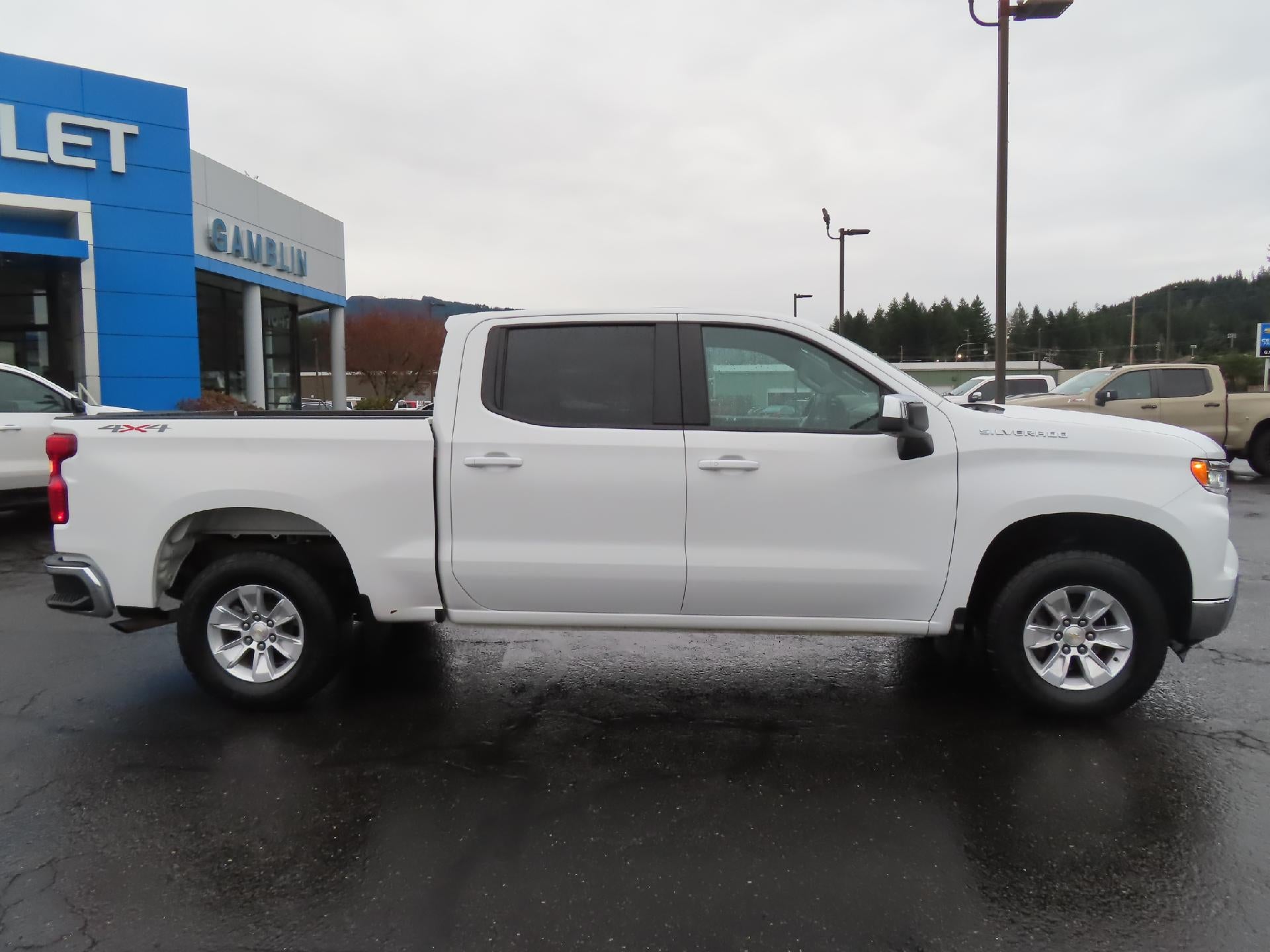 2024 Chevrolet Silverado 1500 LT