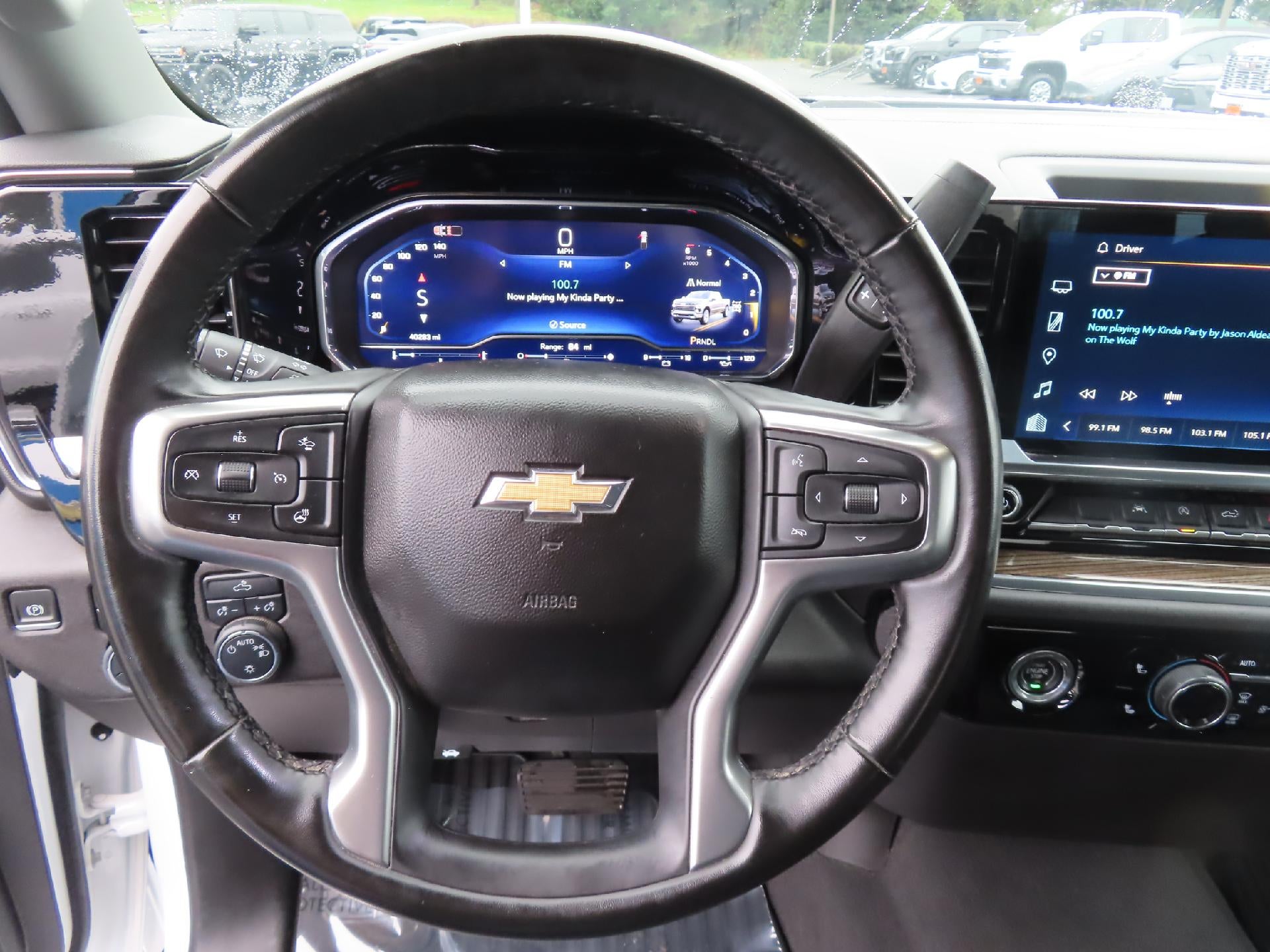 2024 Chevrolet Silverado 1500 LT