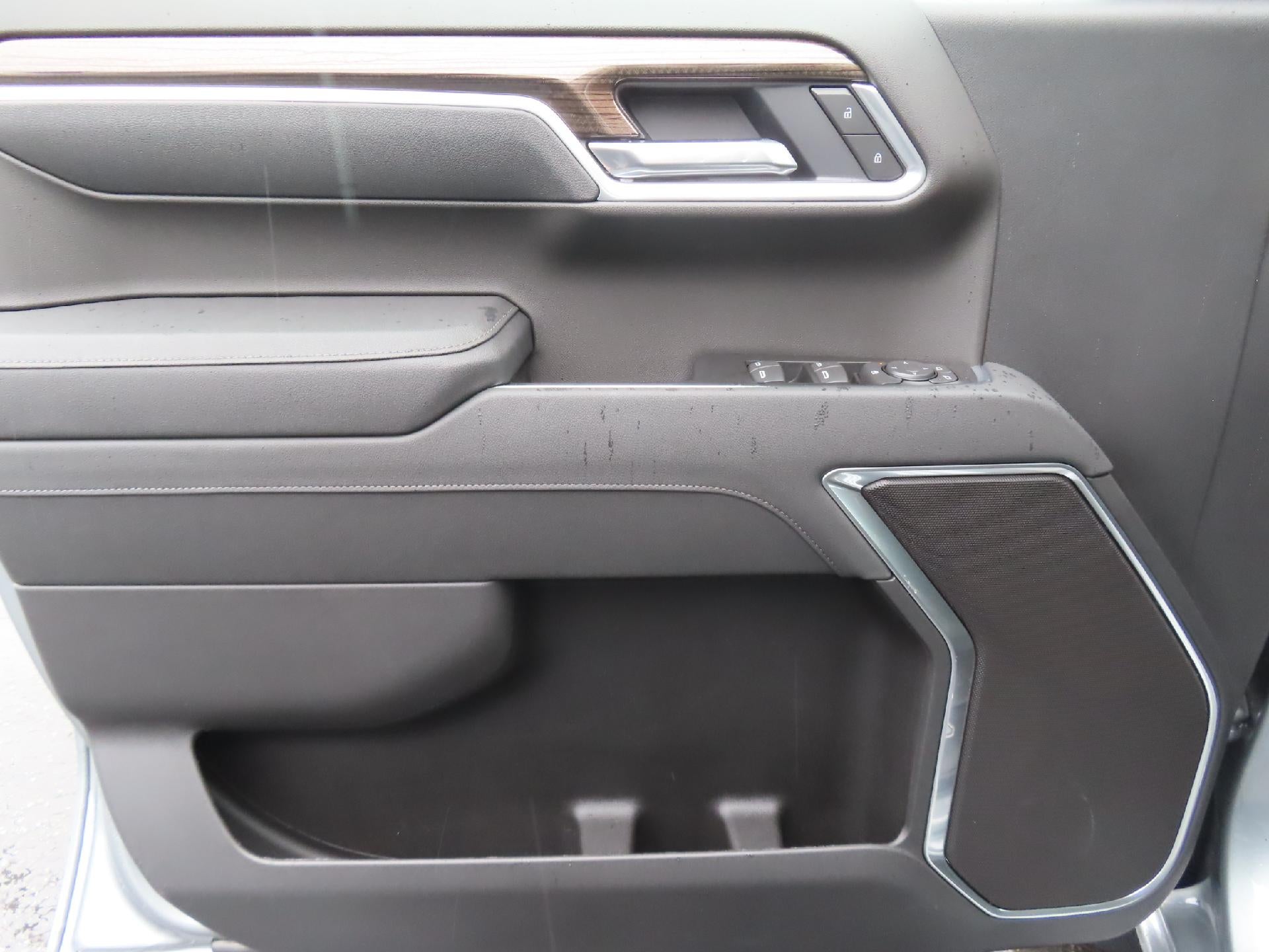 2026 Chevrolet Silverado 1500 CC Standard BED 1500 LT 4WD