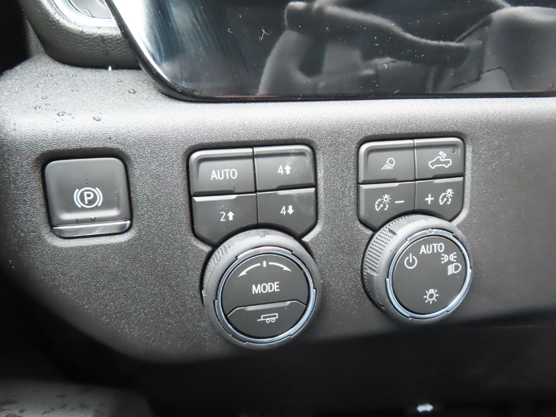 2026 Chevrolet Silverado 1500 CC Standard BED 1500 LT 4WD