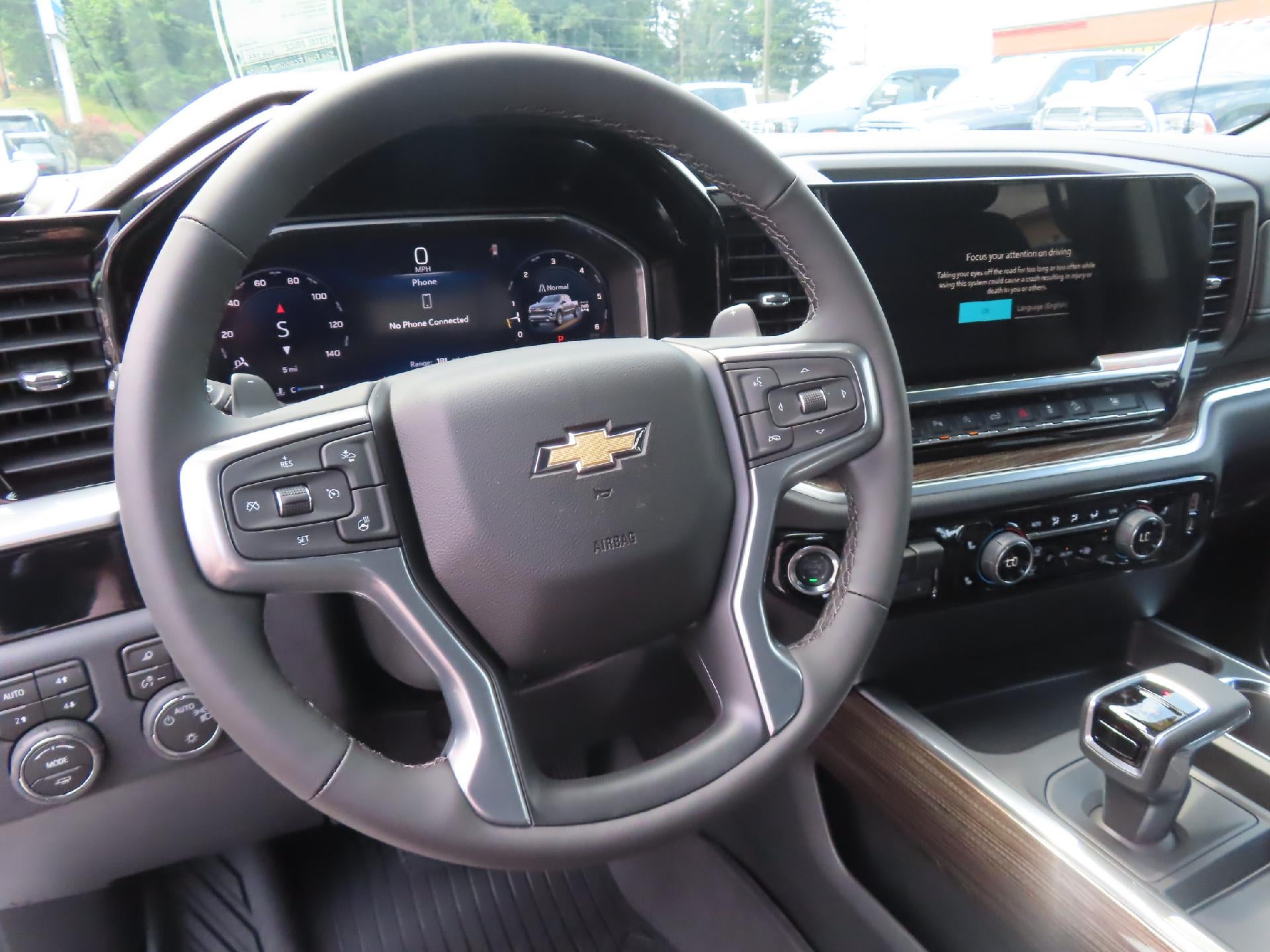 2026 Chevrolet Silverado 1500 CC STD BED 1500 LT 4WD