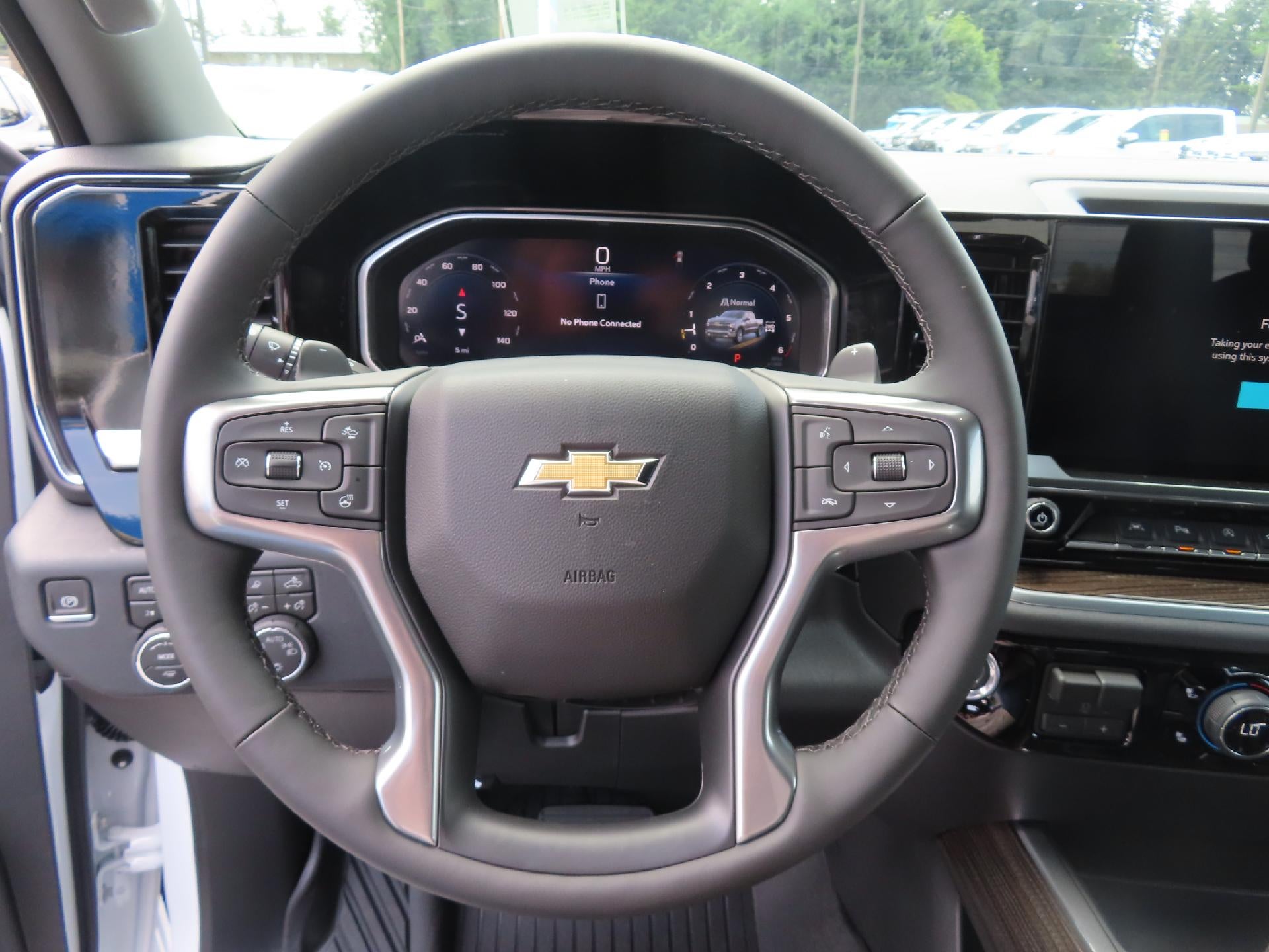 2026 Chevrolet Silverado 1500 CC STD BED 1500 LT 4WD