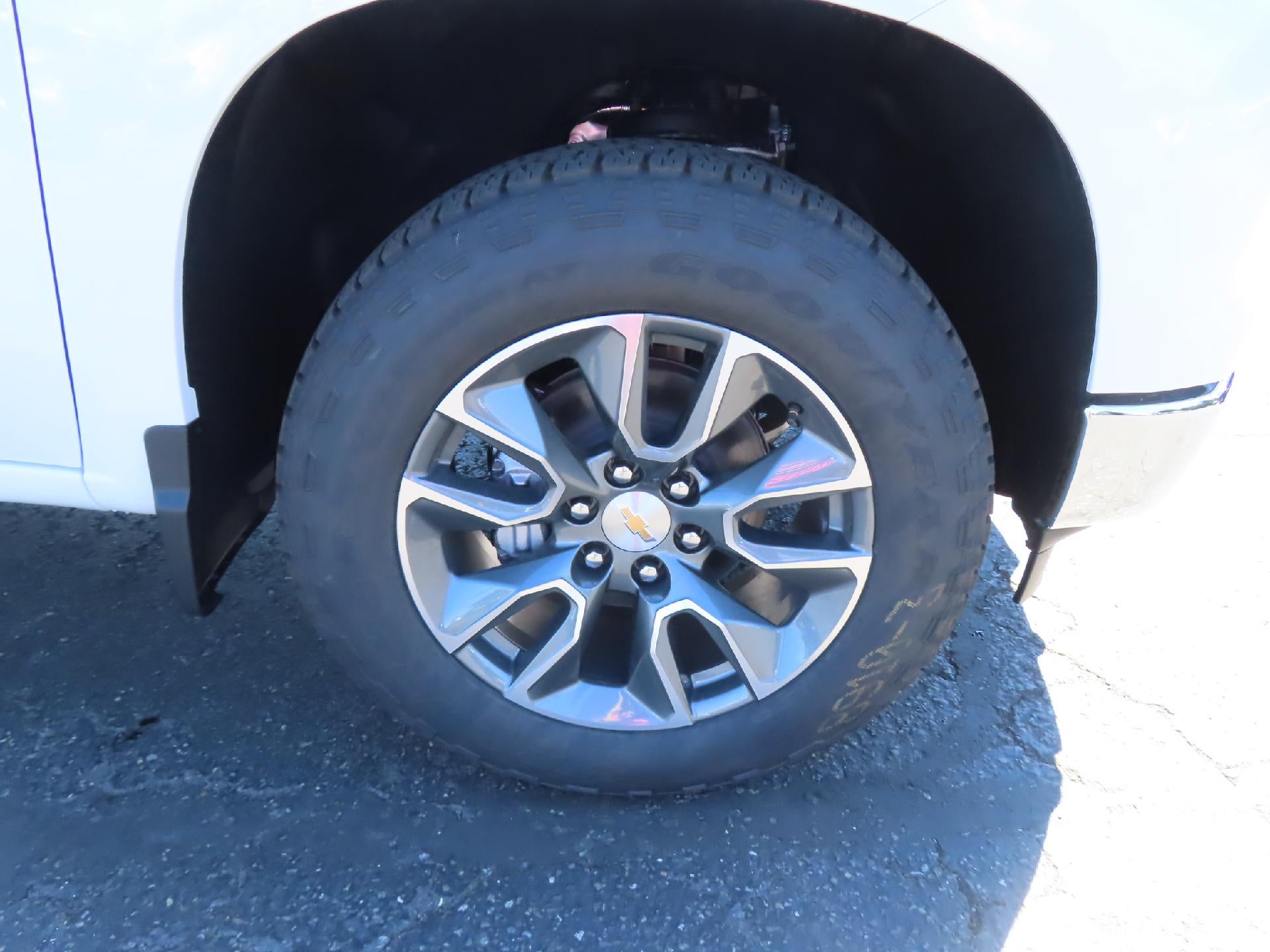 2026 Chevrolet Silverado 1500 CC STD BED 1500 LT 4WD