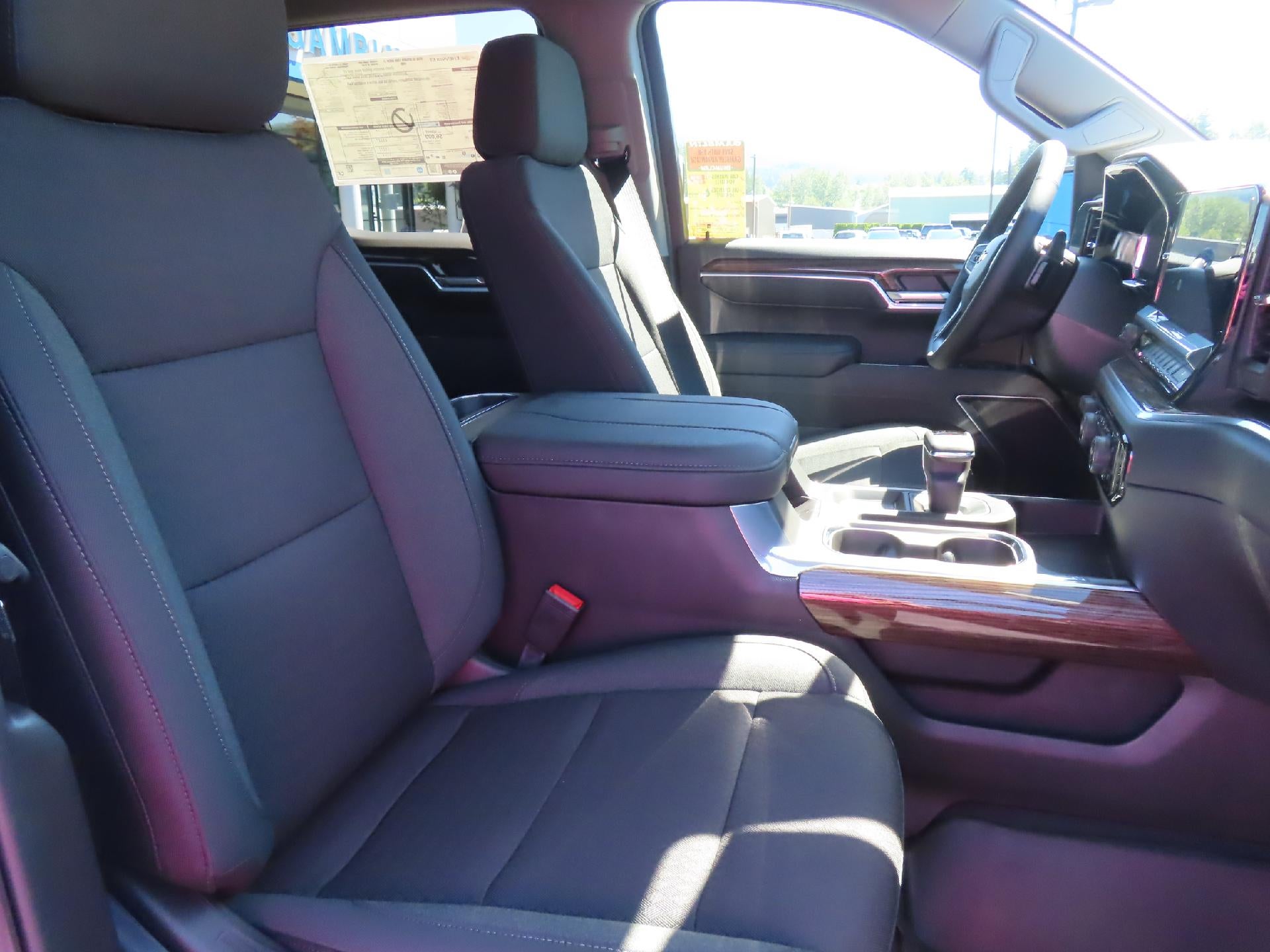 2026 Chevrolet Silverado 1500 CC STD BED 1500 LT 4WD