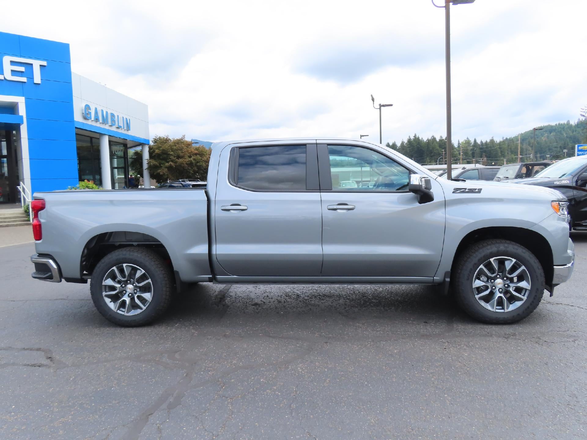 2026 Chevrolet Silverado 1500 CC SB LT 4WD
