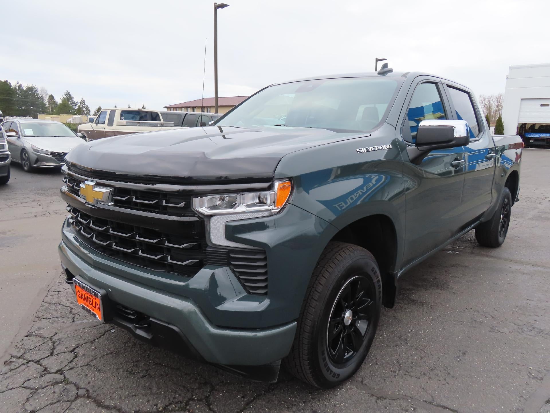 2025 Chevrolet Silverado 1500 LT