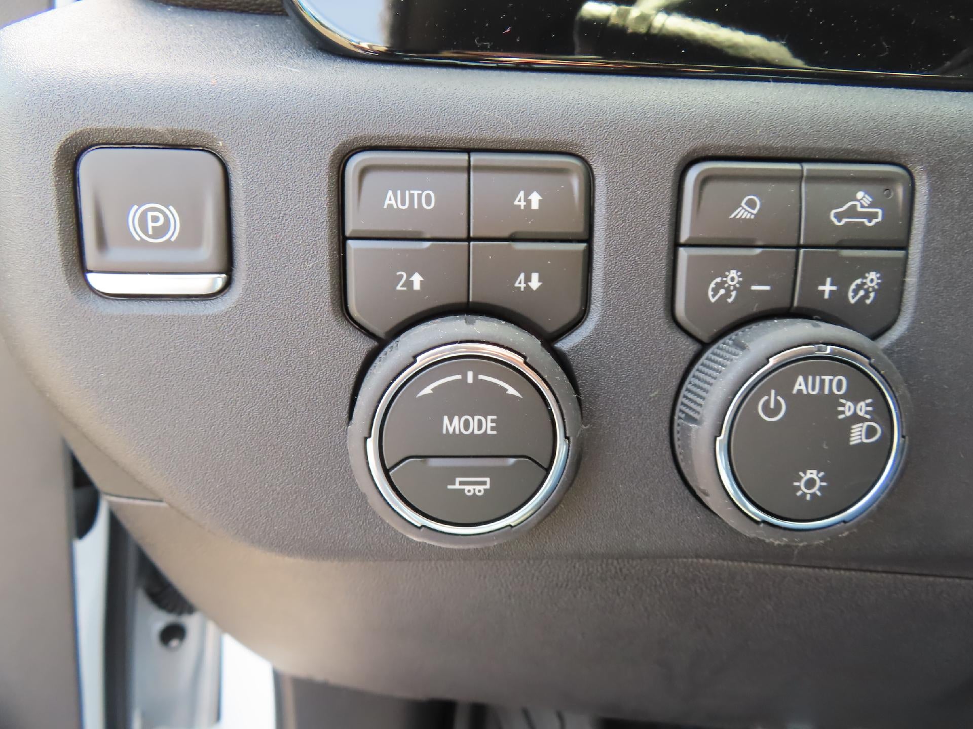 2026 Chevrolet Silverado 1500 CC STD BED LT 4WD