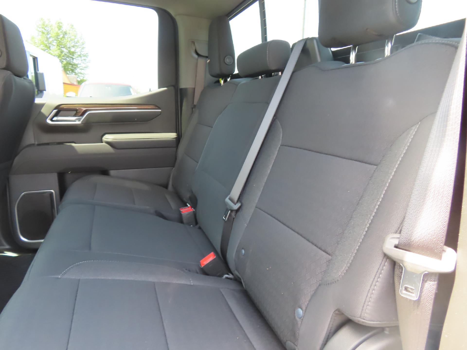 2026 Chevrolet Silverado 1500 CC STD BED LT 4WD