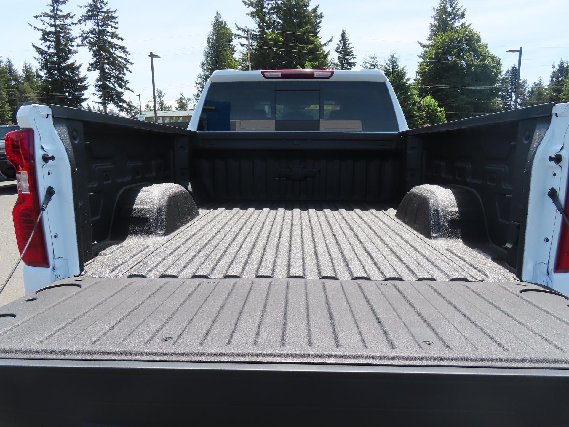 2026 Chevrolet Silverado 1500 CC STD BED LT 4WD